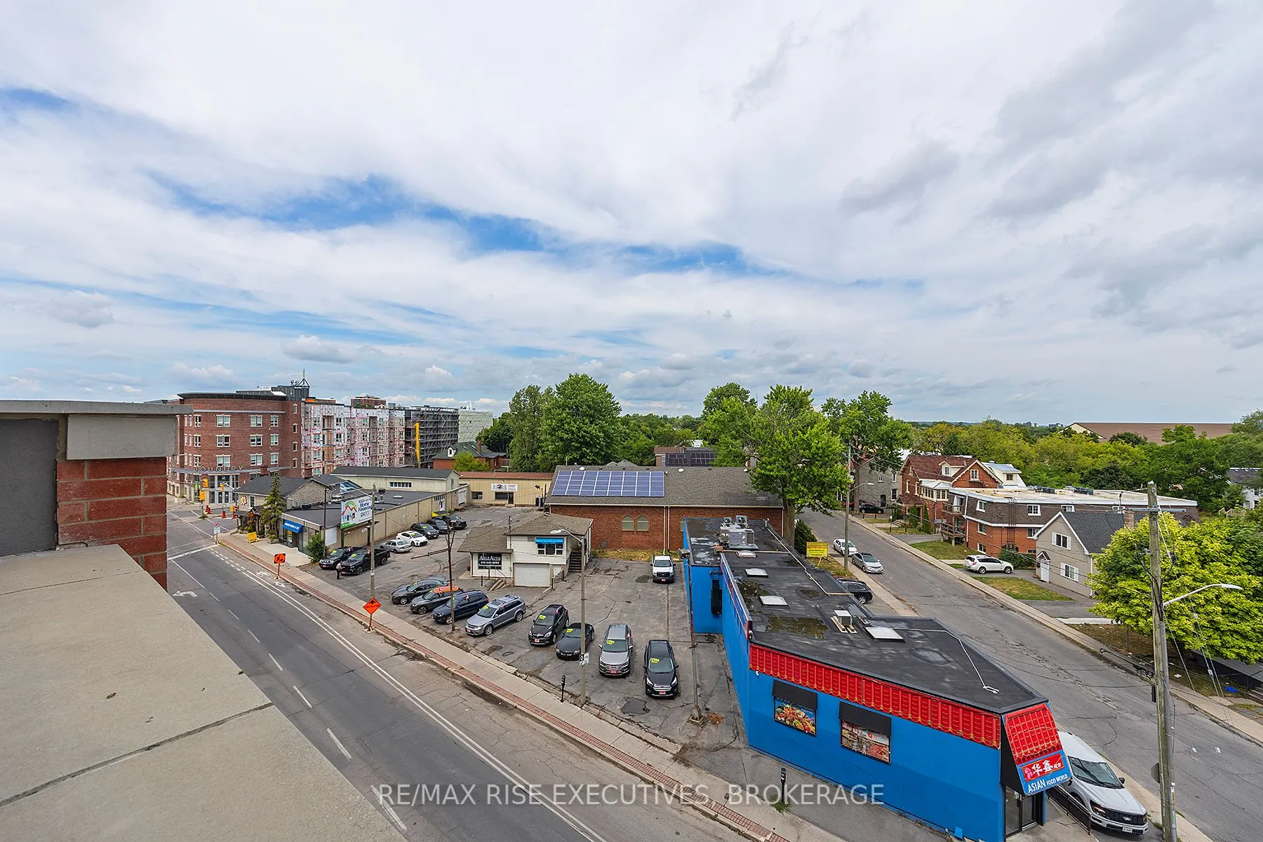 652 Princess Street, #515