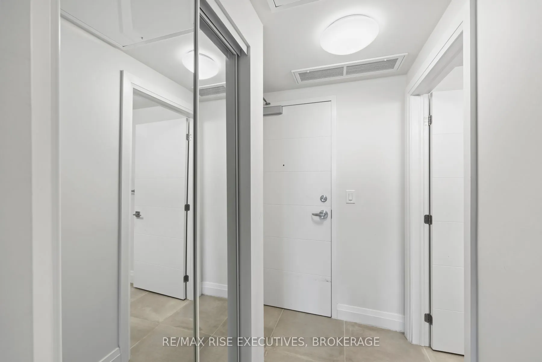 652 Princess Street, #515