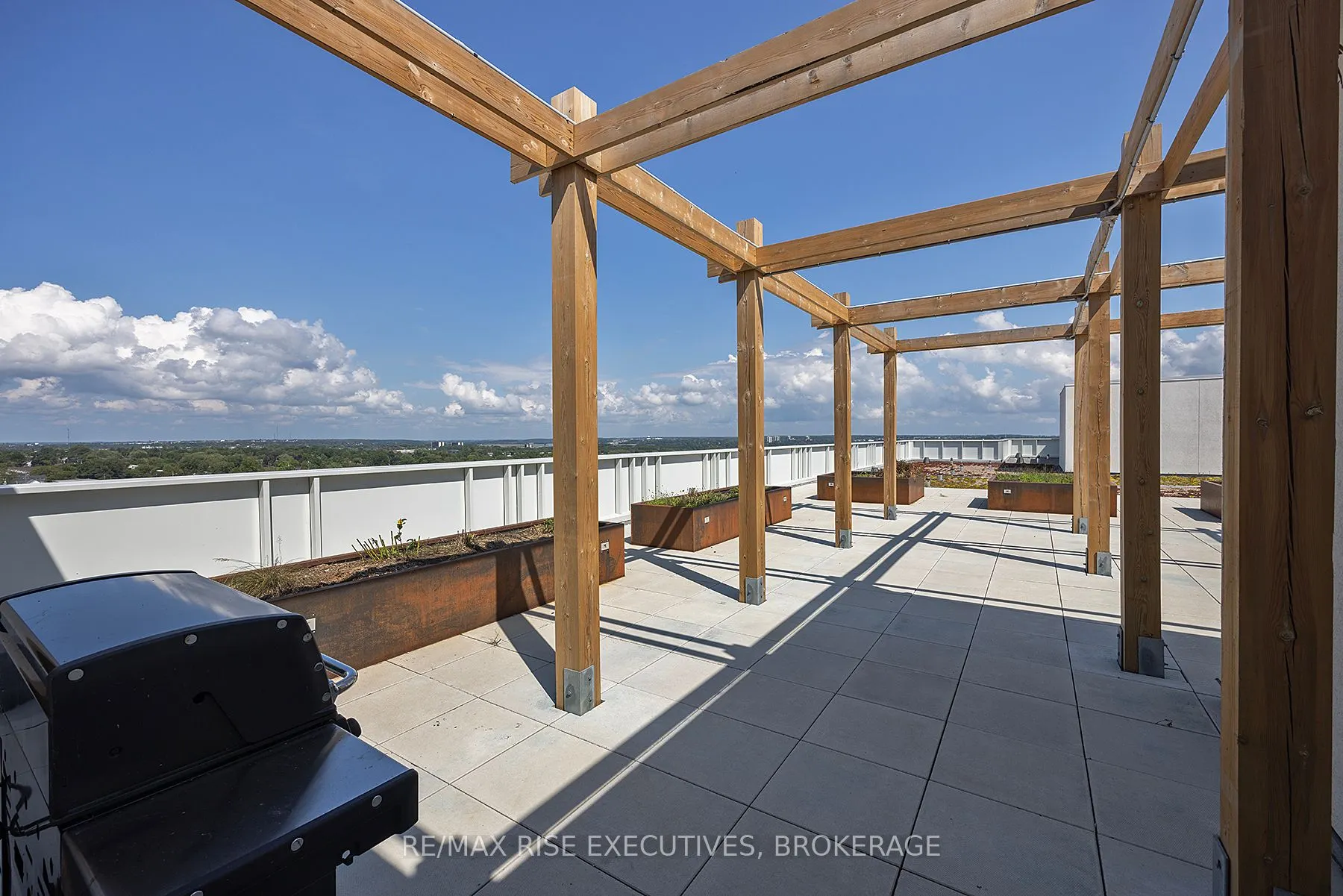 652 Princess Street, #515