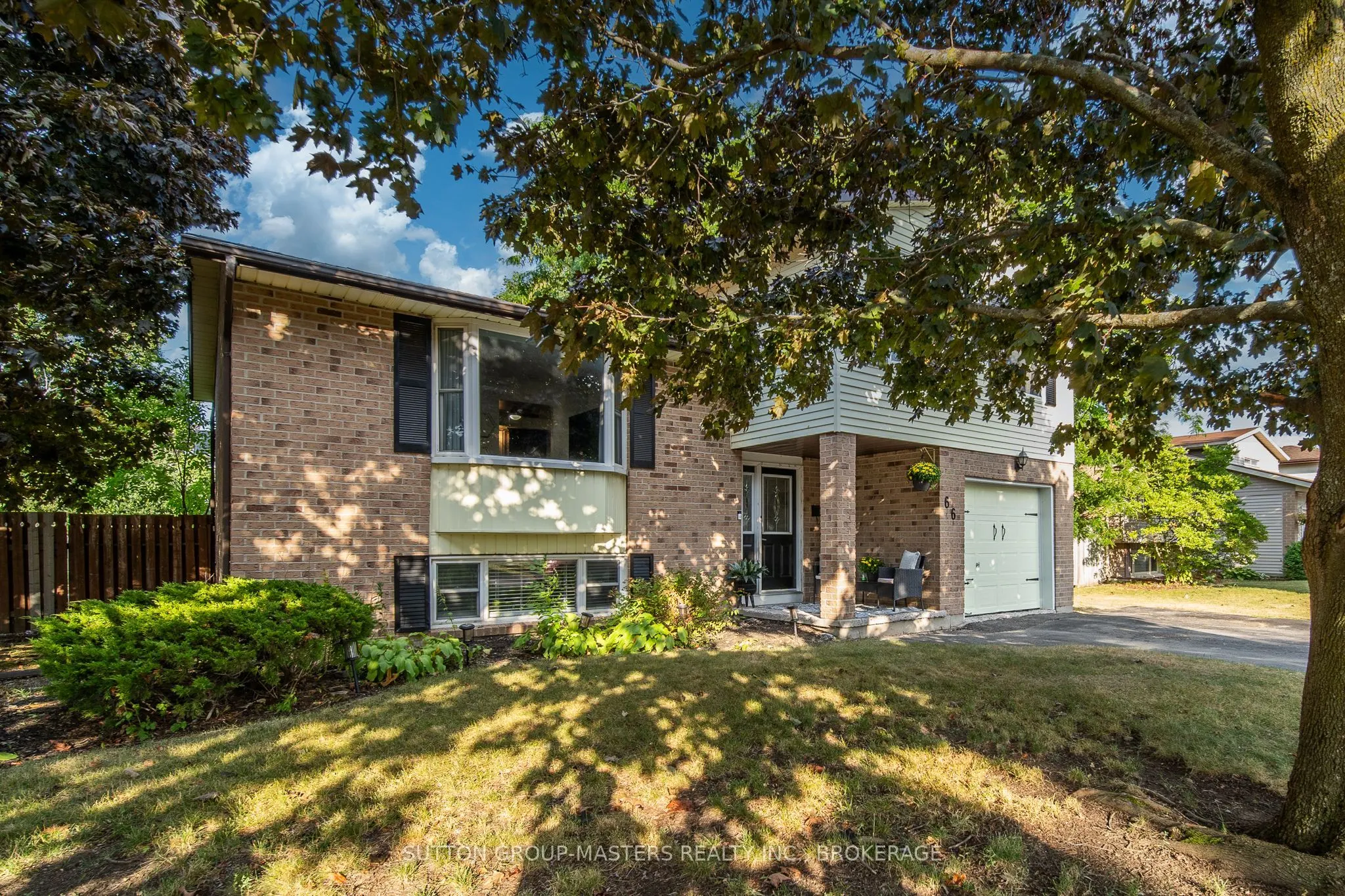 66 Nicholson Crescent