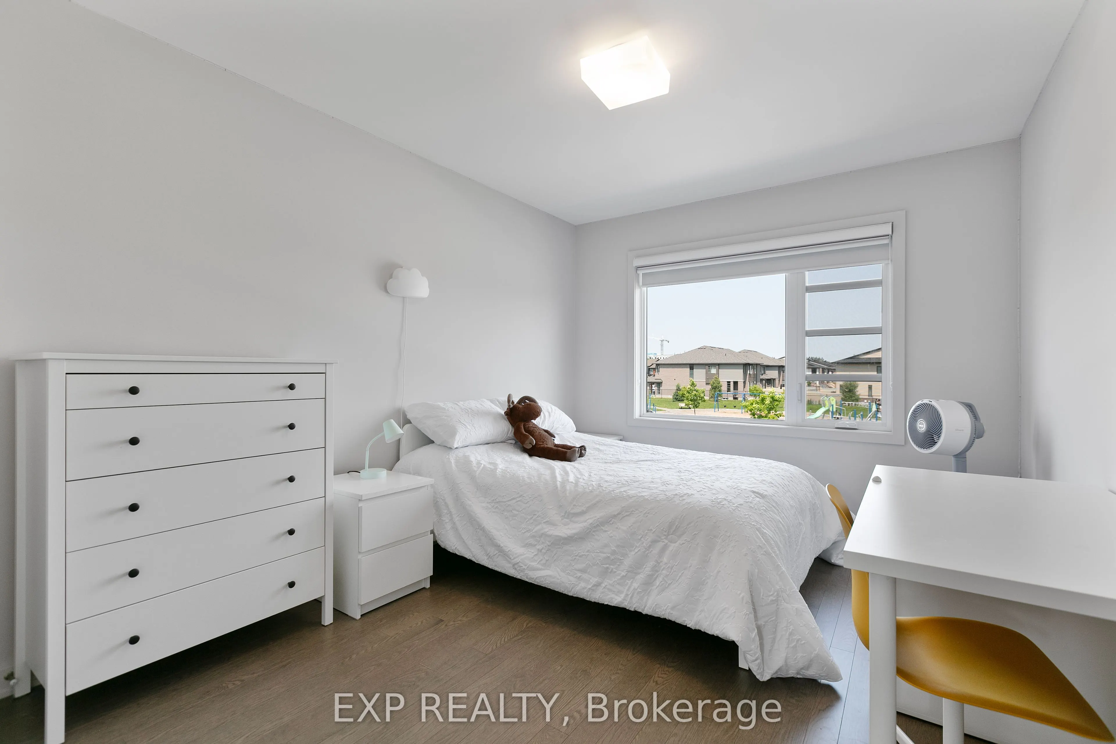 244 Shuttleworth Drive