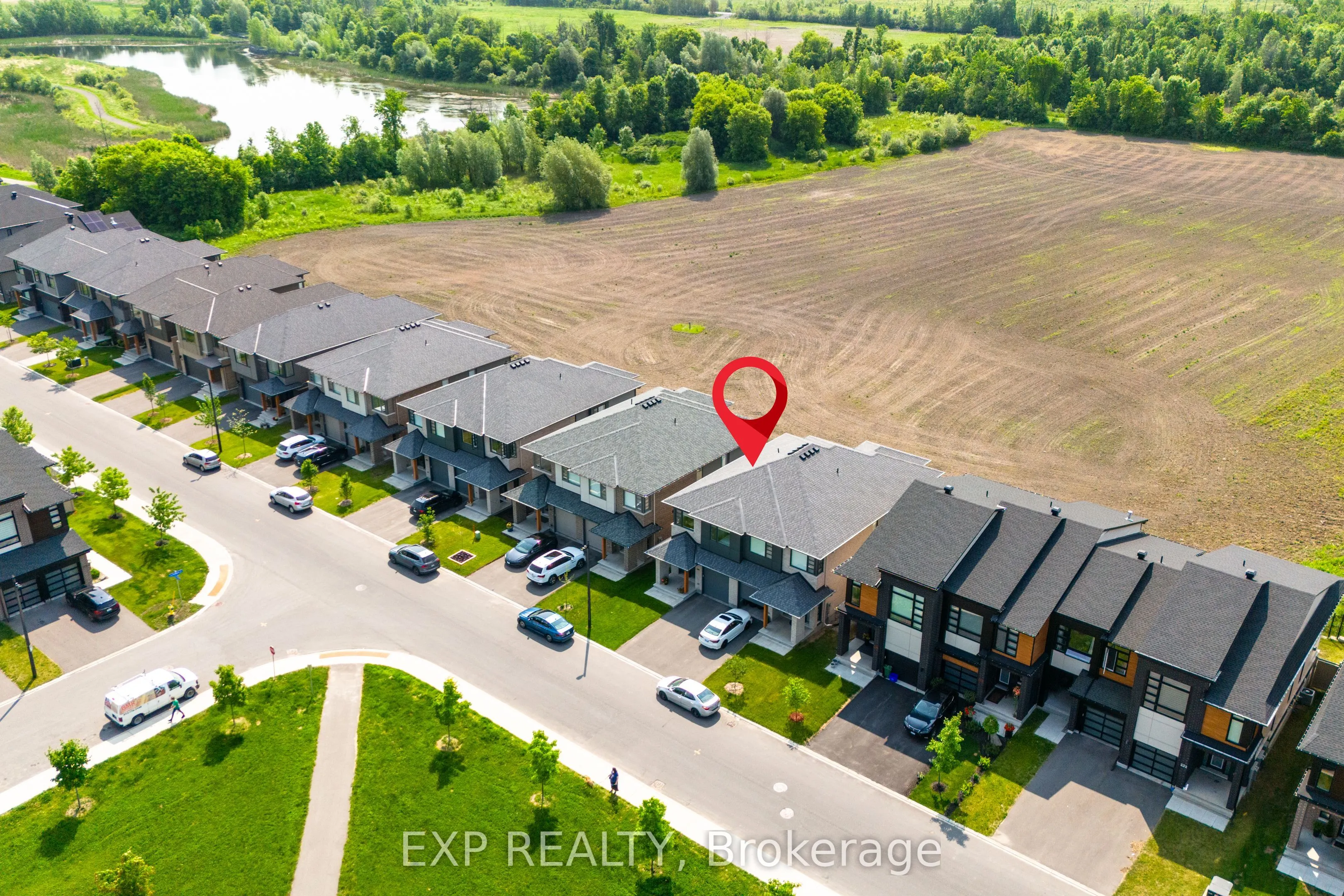 244 Shuttleworth Drive