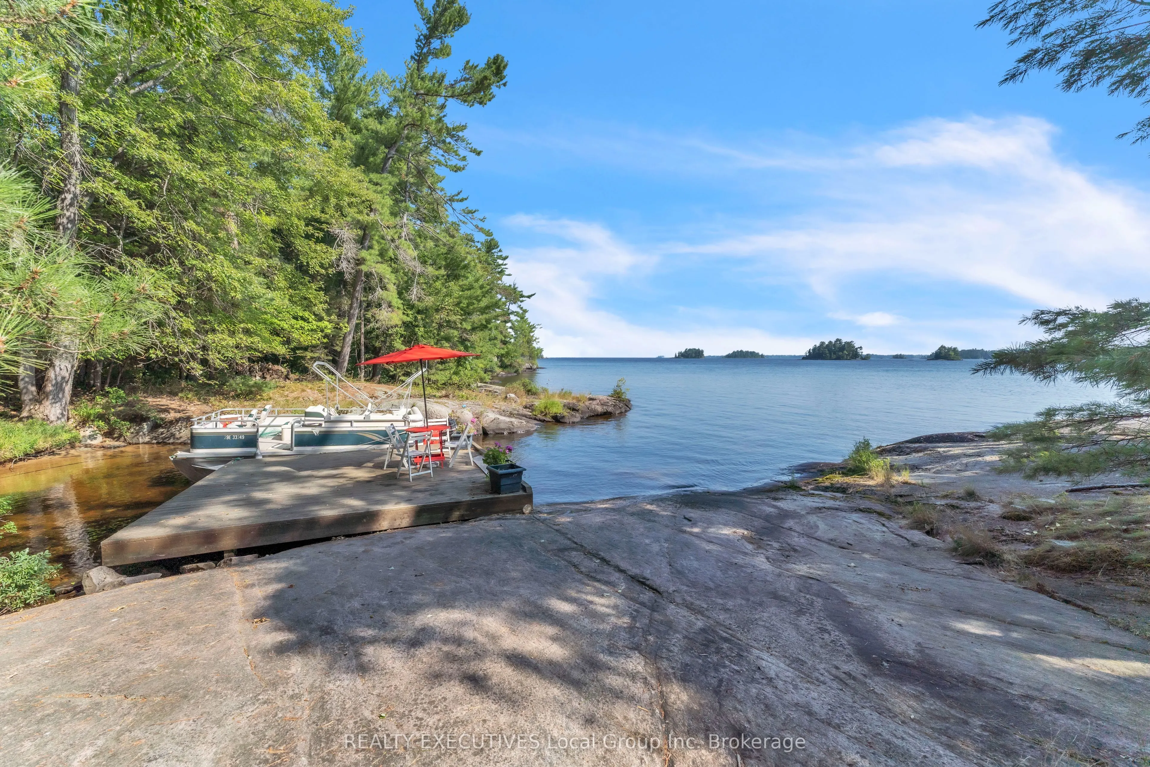 1 RICHARDSON ISLAND