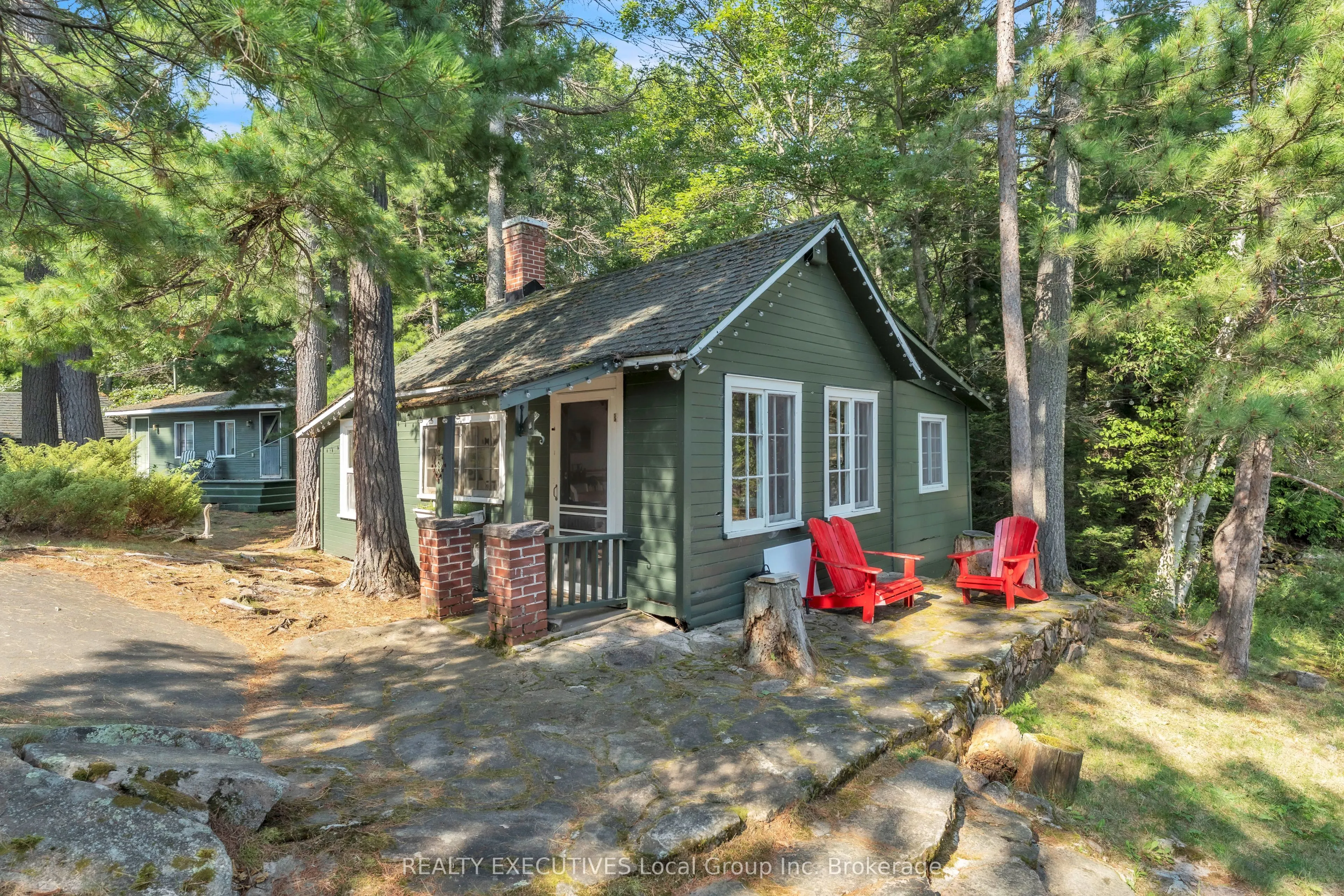 1 RICHARDSON ISLAND