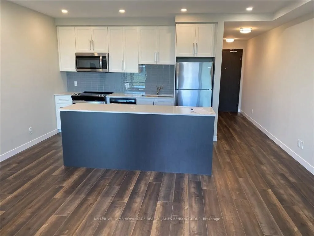 15 Queen Street S, #2207