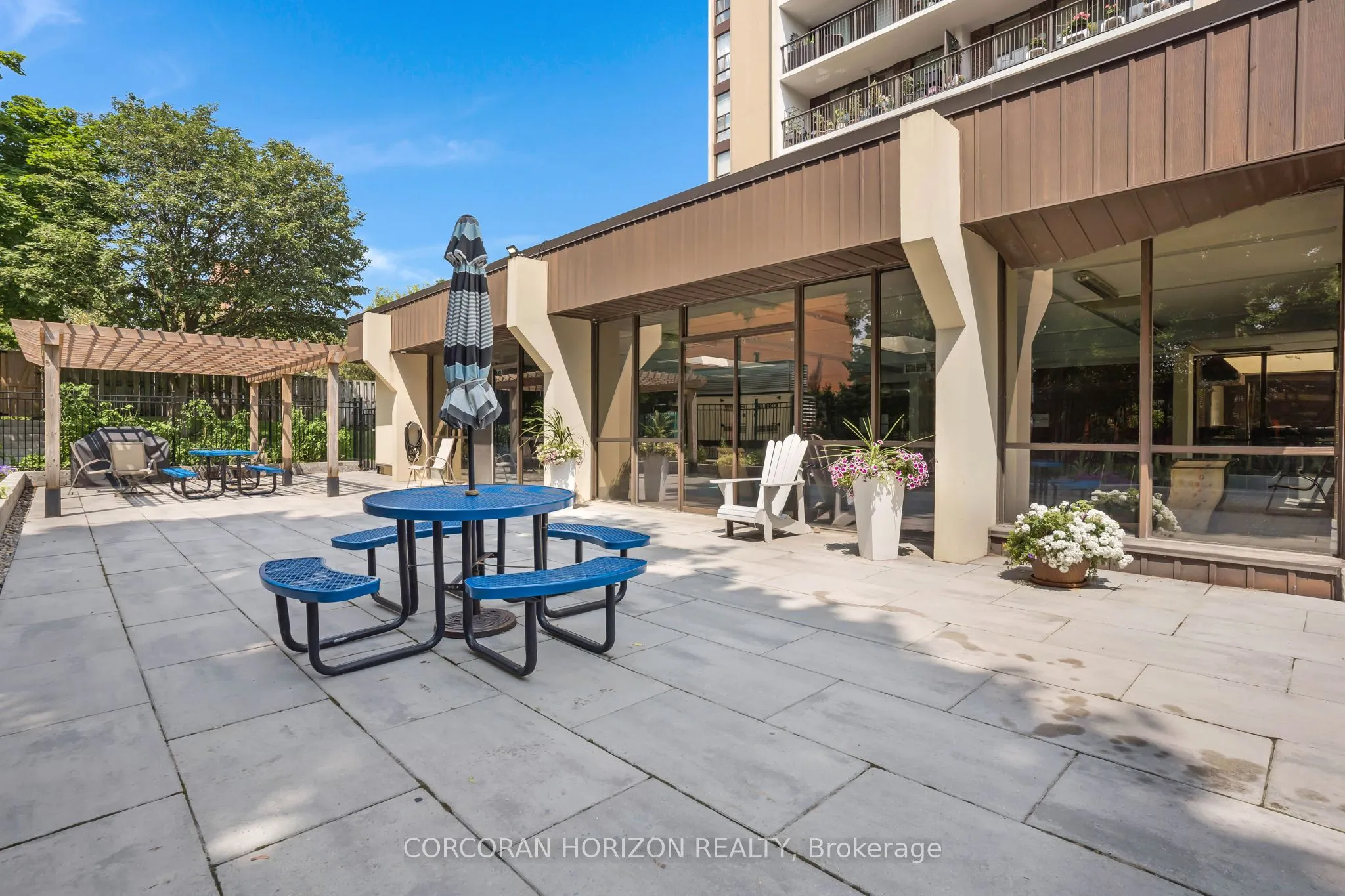 81 Church Street, #1104