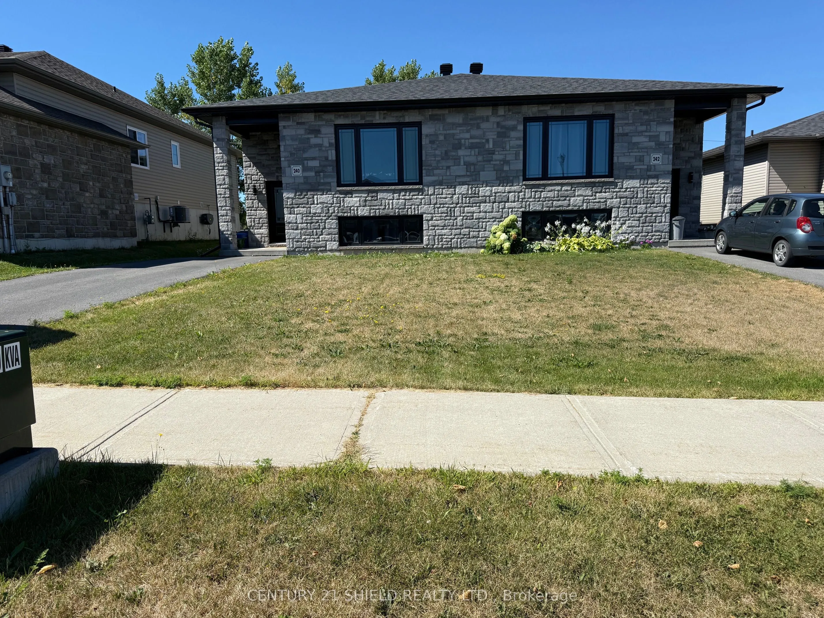 240 Glen Nora Drive