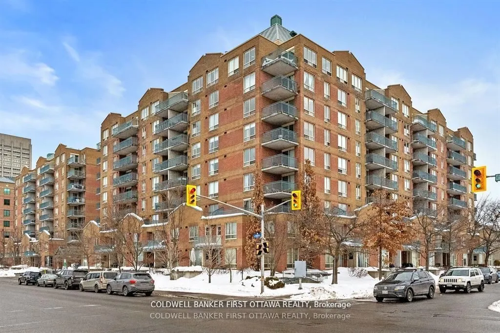 35 HOLLAND Avenue, #410