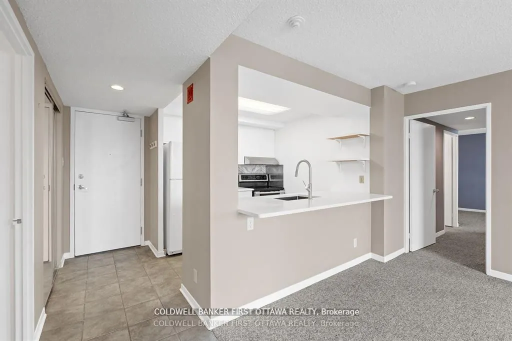 35 HOLLAND Avenue, #410
