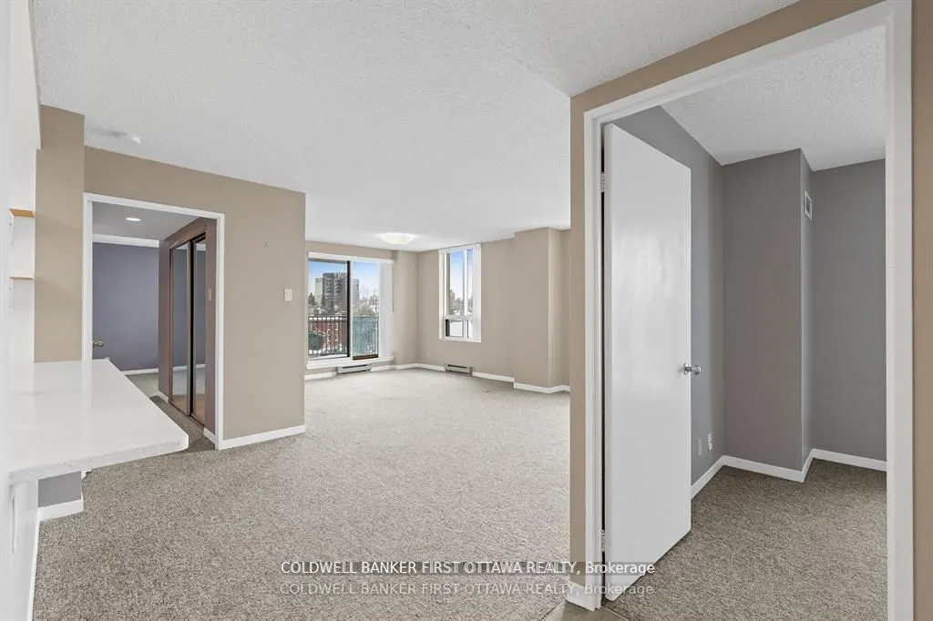 35 HOLLAND Avenue, #410