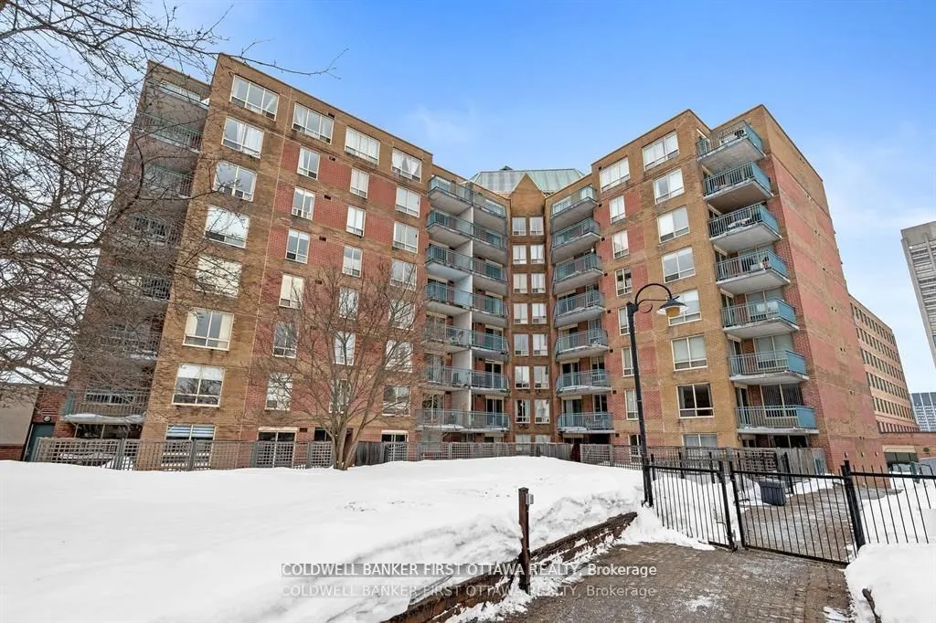 35 HOLLAND Avenue, #410