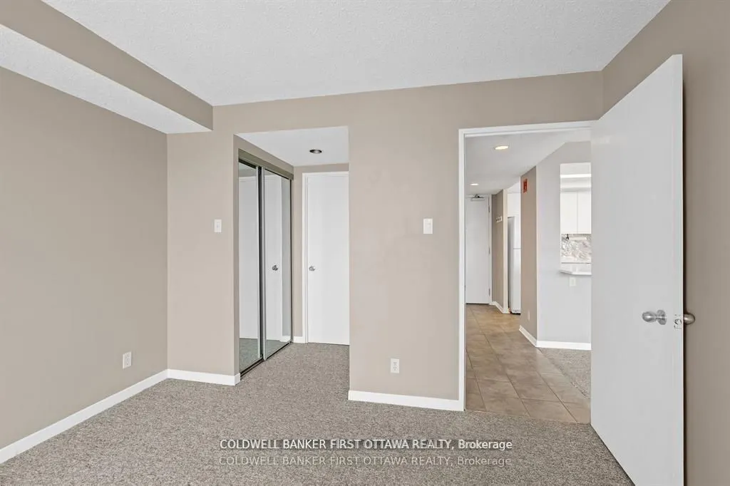 35 HOLLAND Avenue, #410