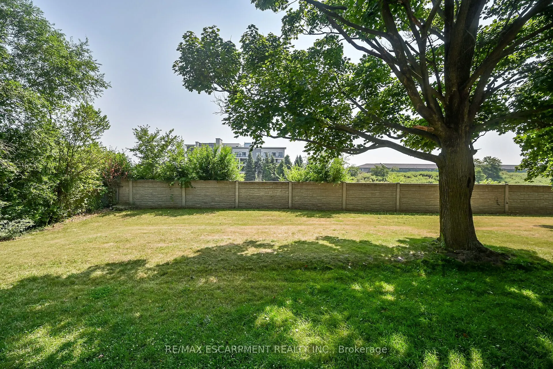125 Limeridge Road W, #8