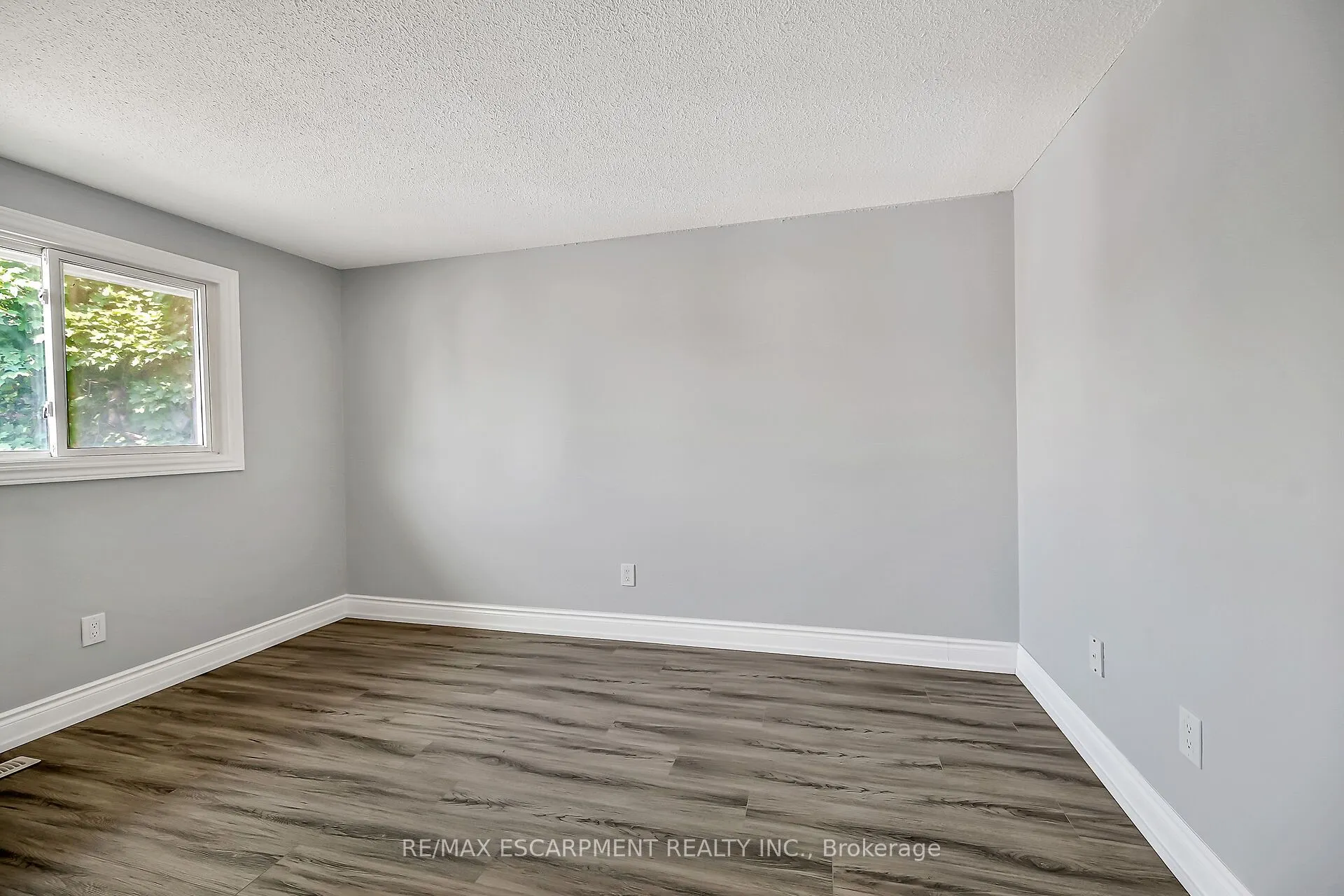 125 Limeridge Road W, #8