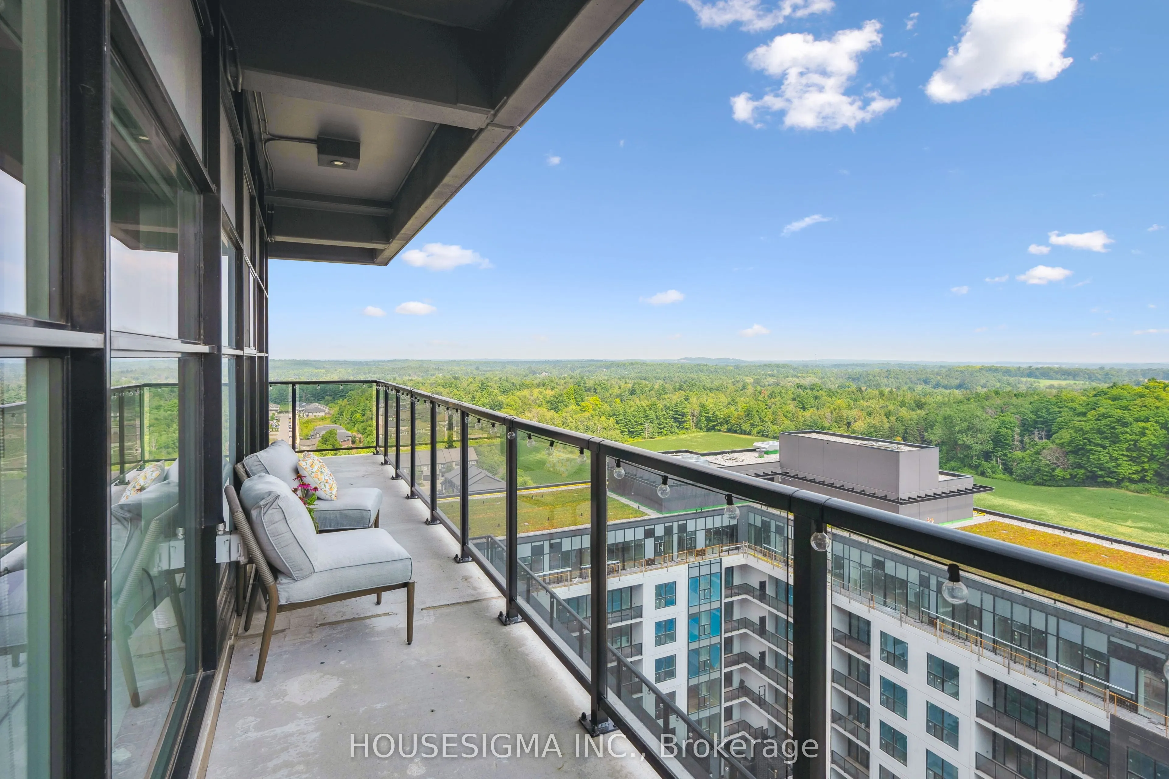 1880 Gordon Street, #1305