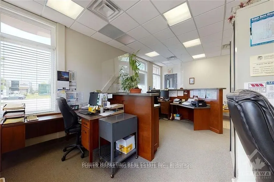 500 Lacolle Way, #300