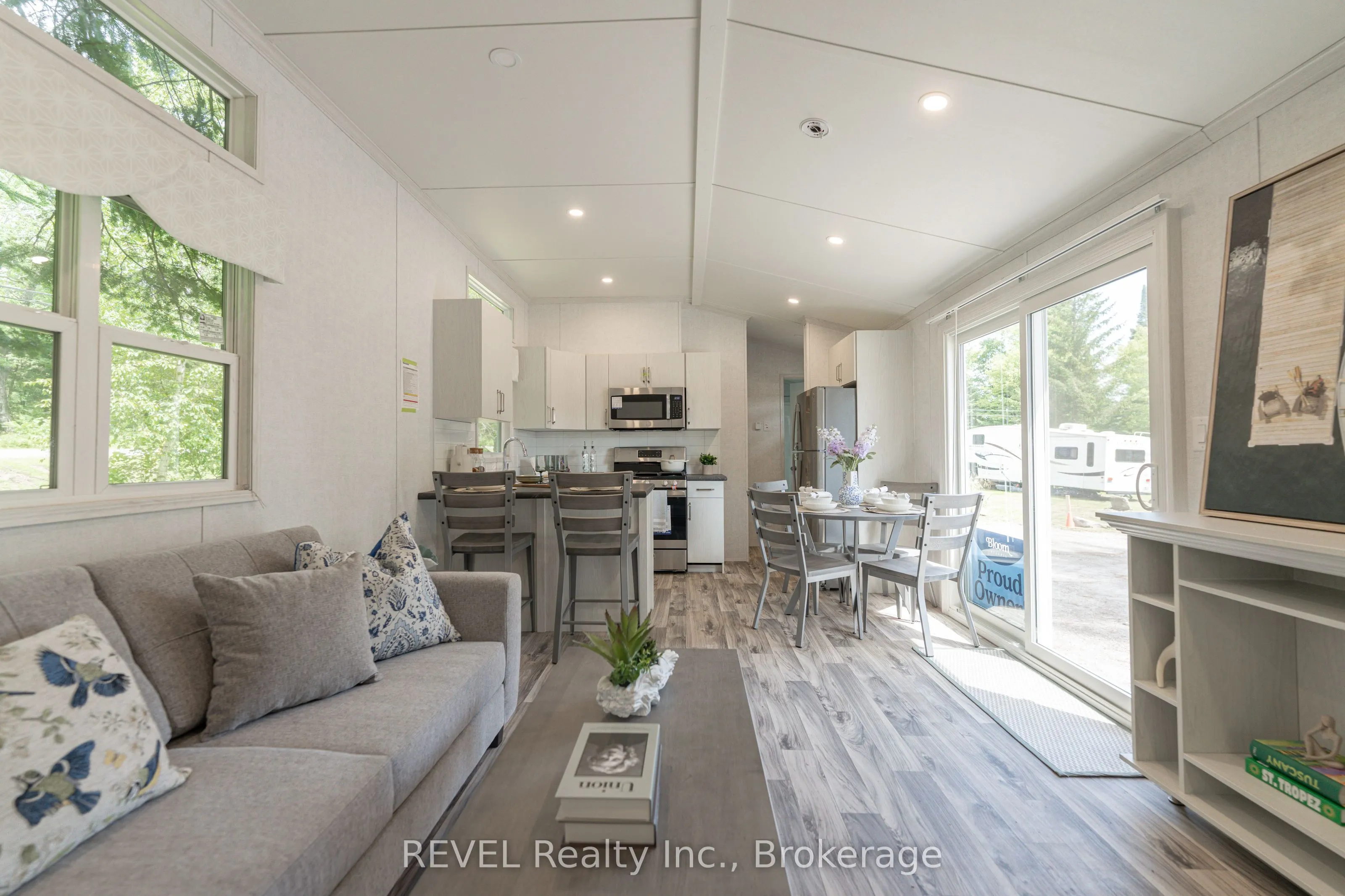 85 HUTCHINSON BEACH Road, #B56