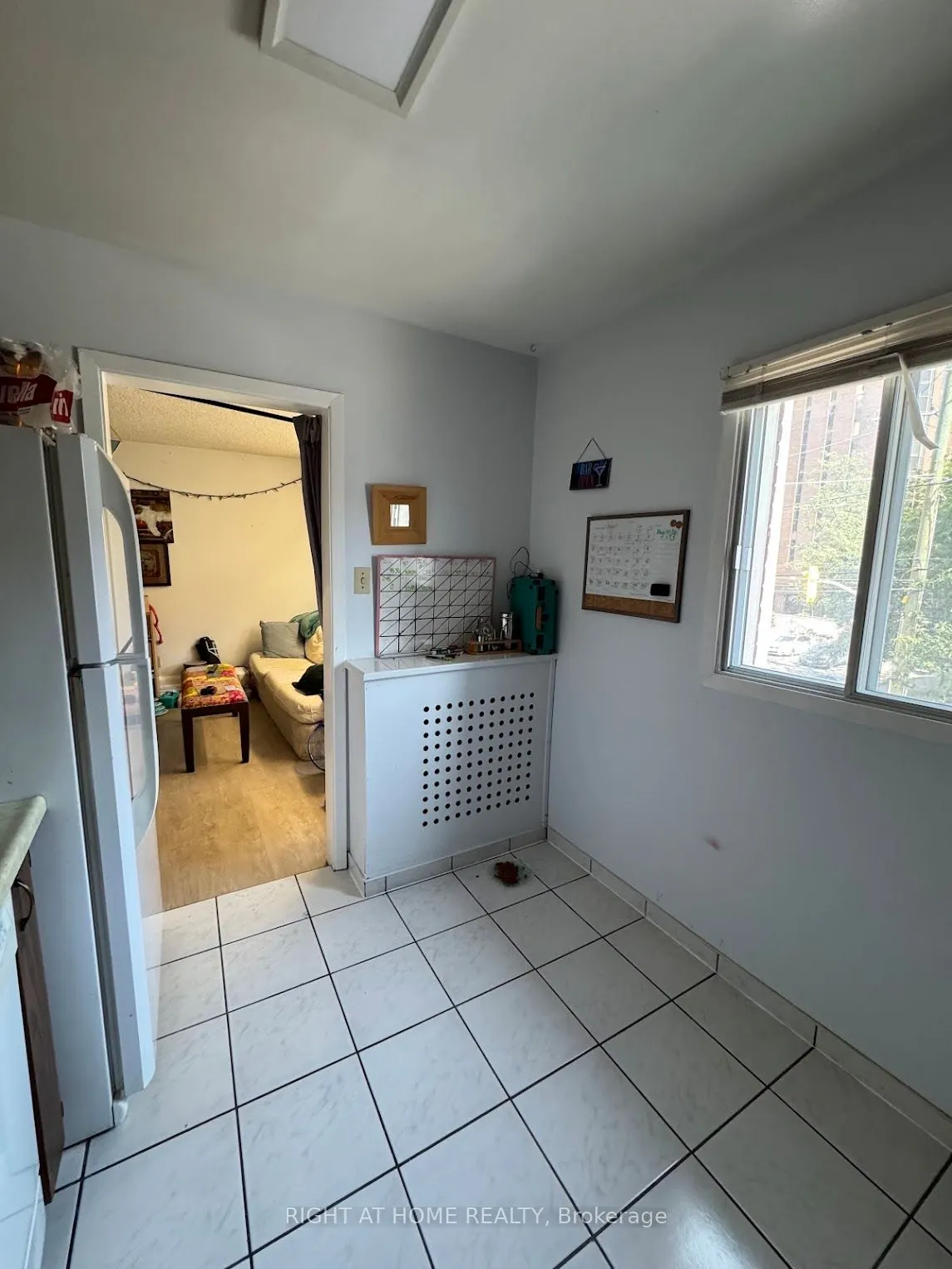 222 Lyon Street N, #2