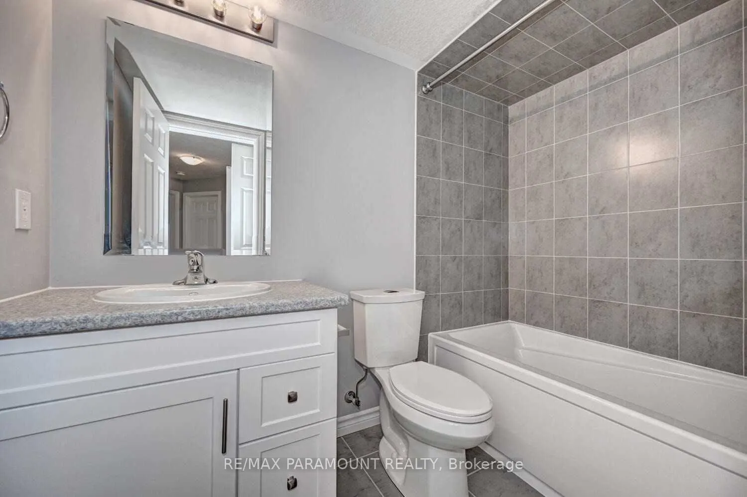 144 Wheat Lane, #000