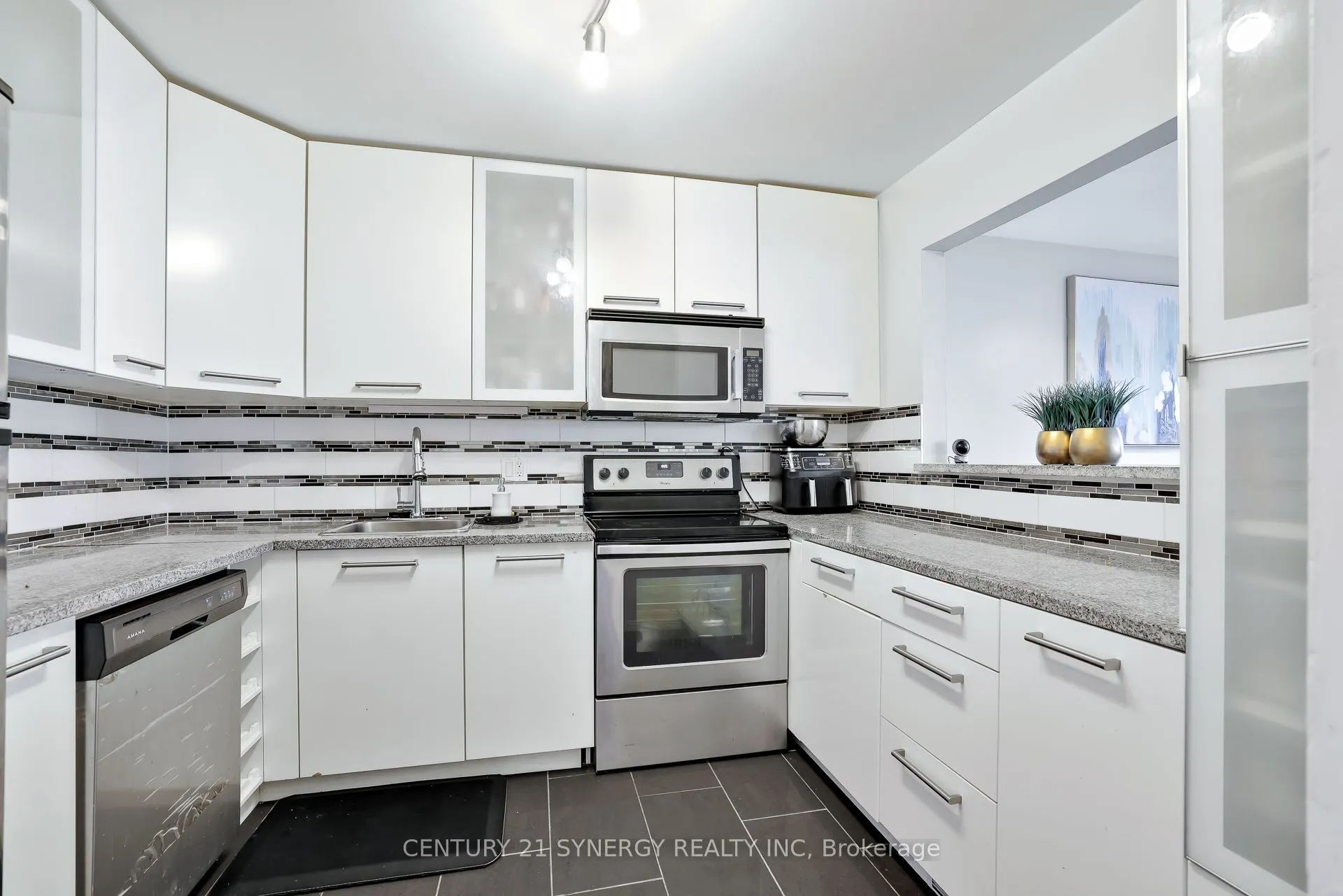 3415 Uplands Drive, #17
