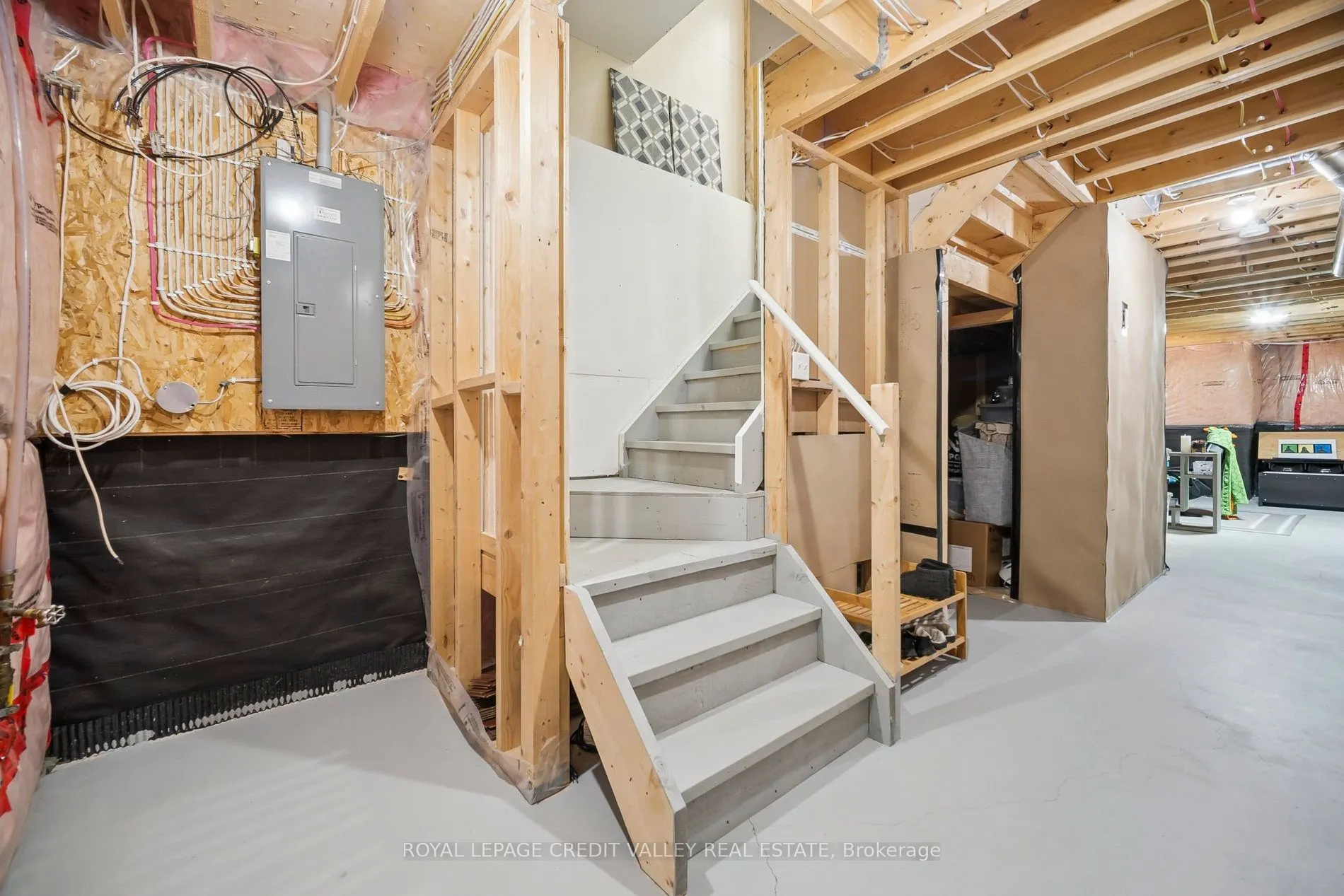 9 Peach Tree Boulevard