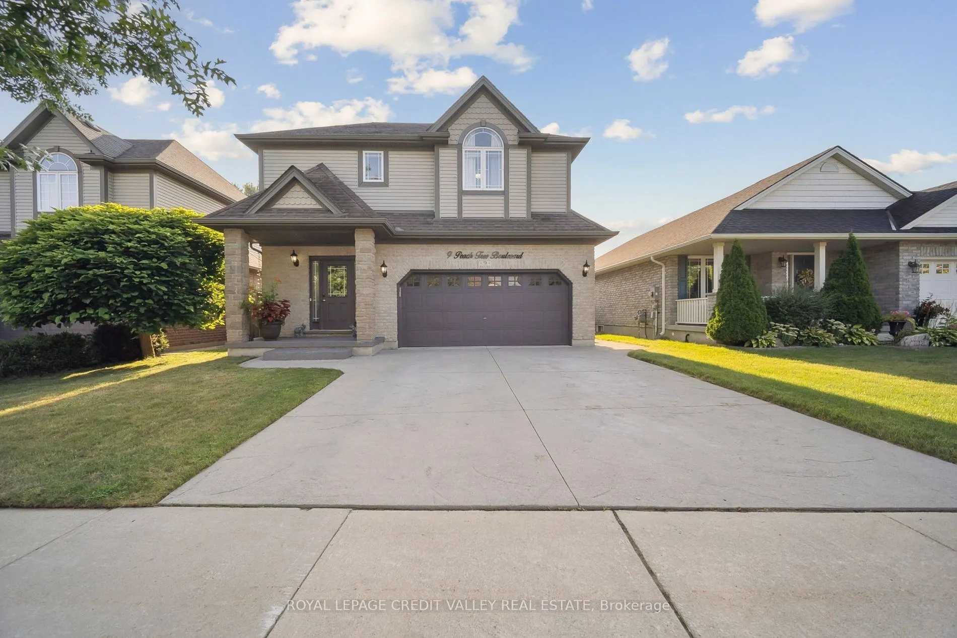 9 Peach Tree Boulevard