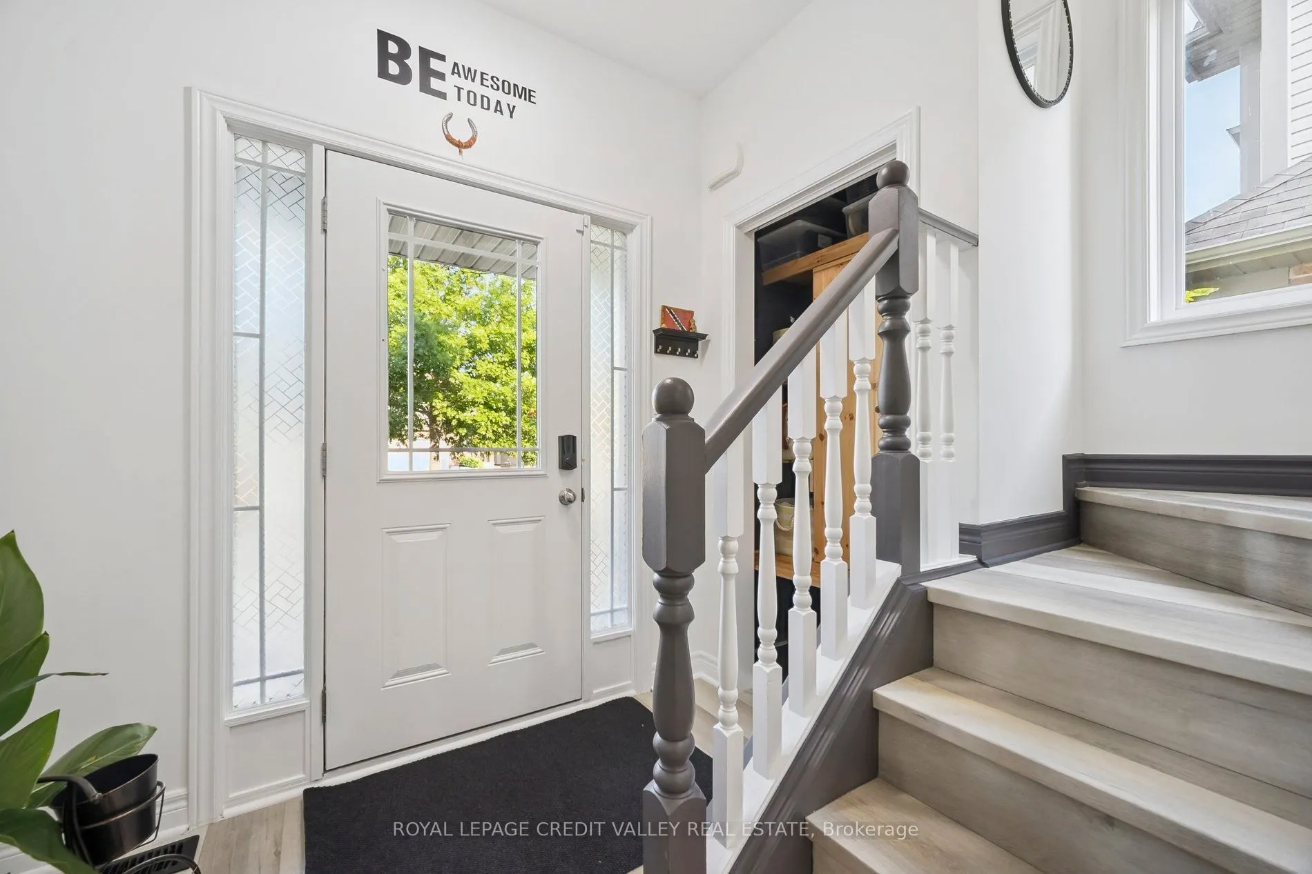 9 Peach Tree Boulevard