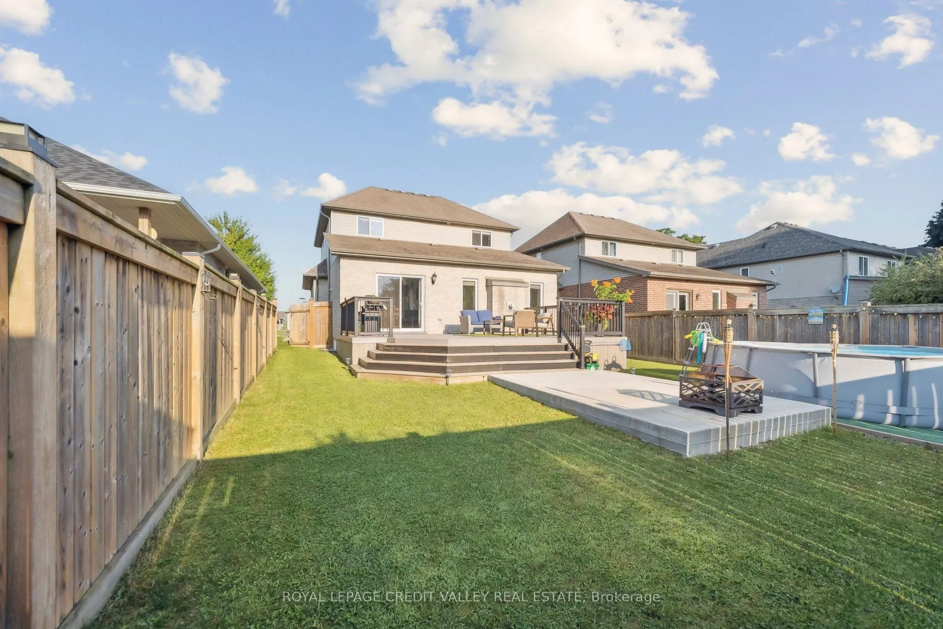 9 Peach Tree Boulevard