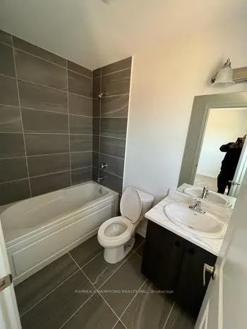 8 Radison Lane, #3