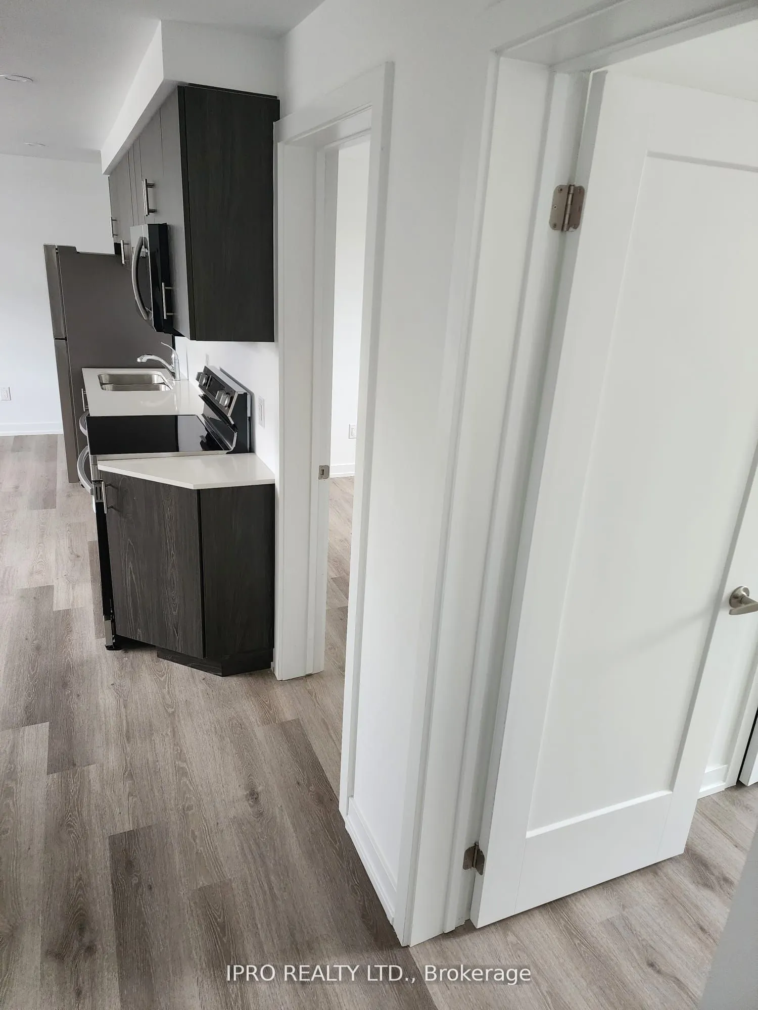 4263 Fourth Avenue, #814