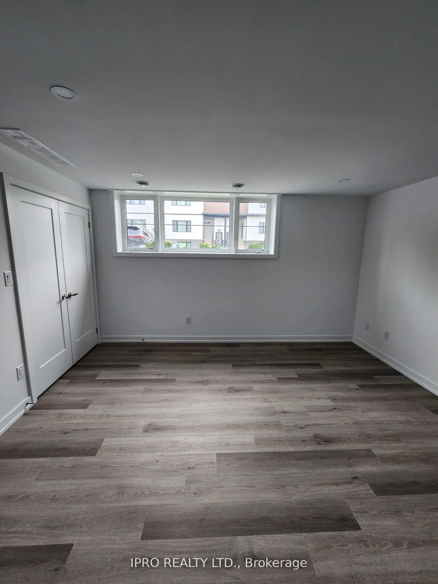 4263 Fourth Avenue, #814
