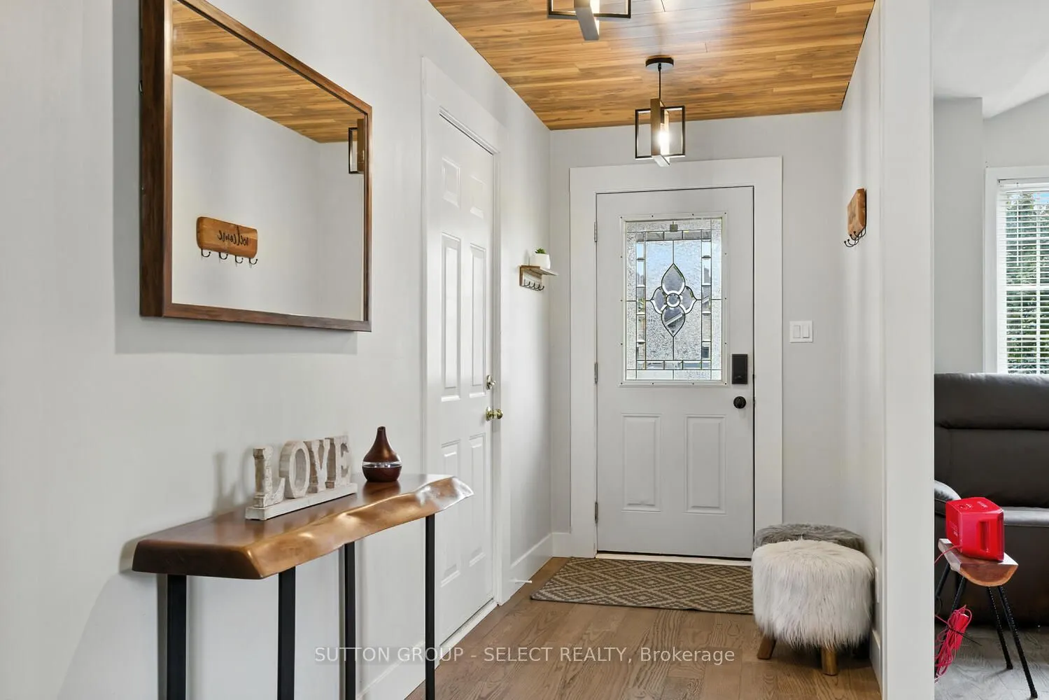 281 ELLERSLIE Road