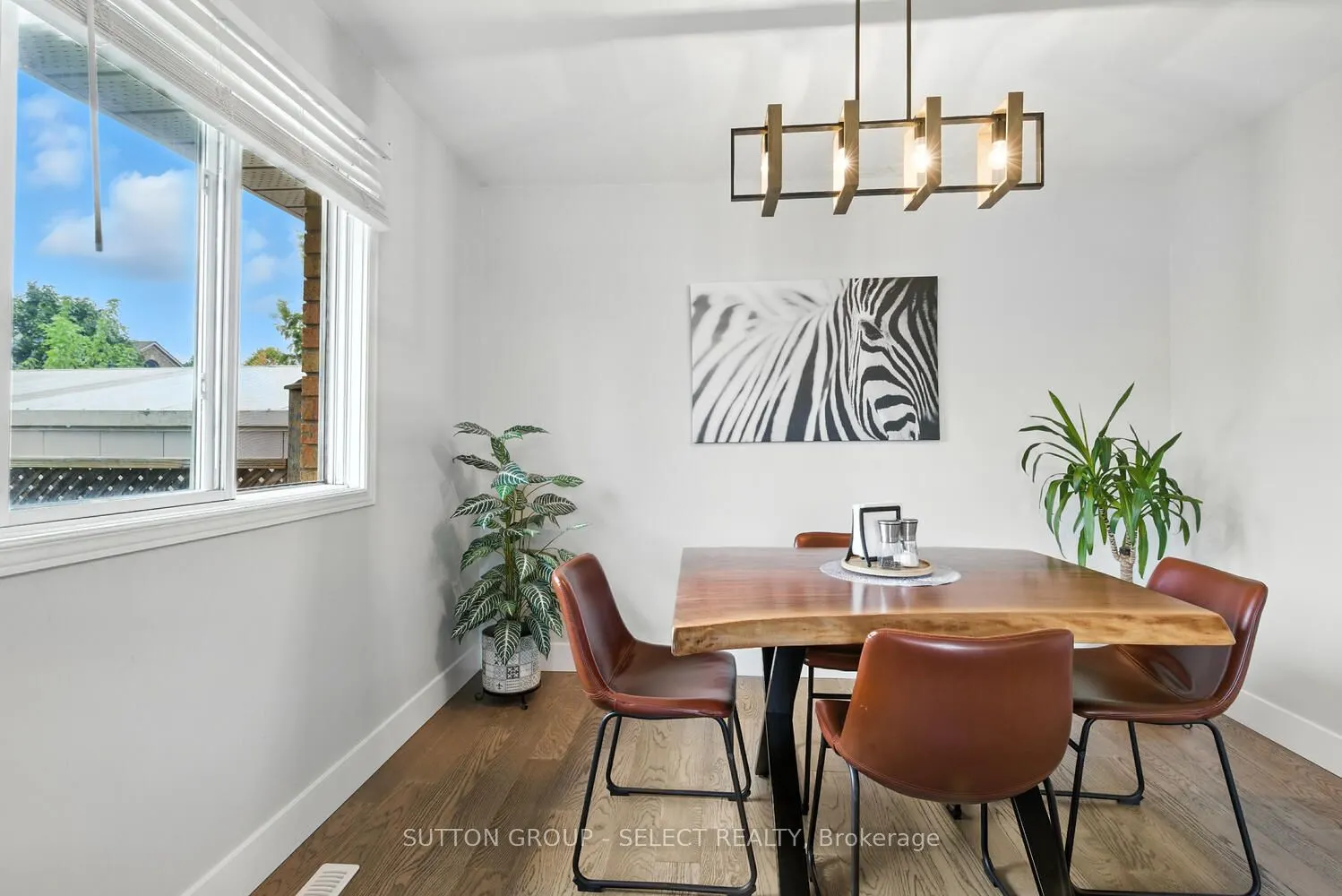 281 ELLERSLIE Road