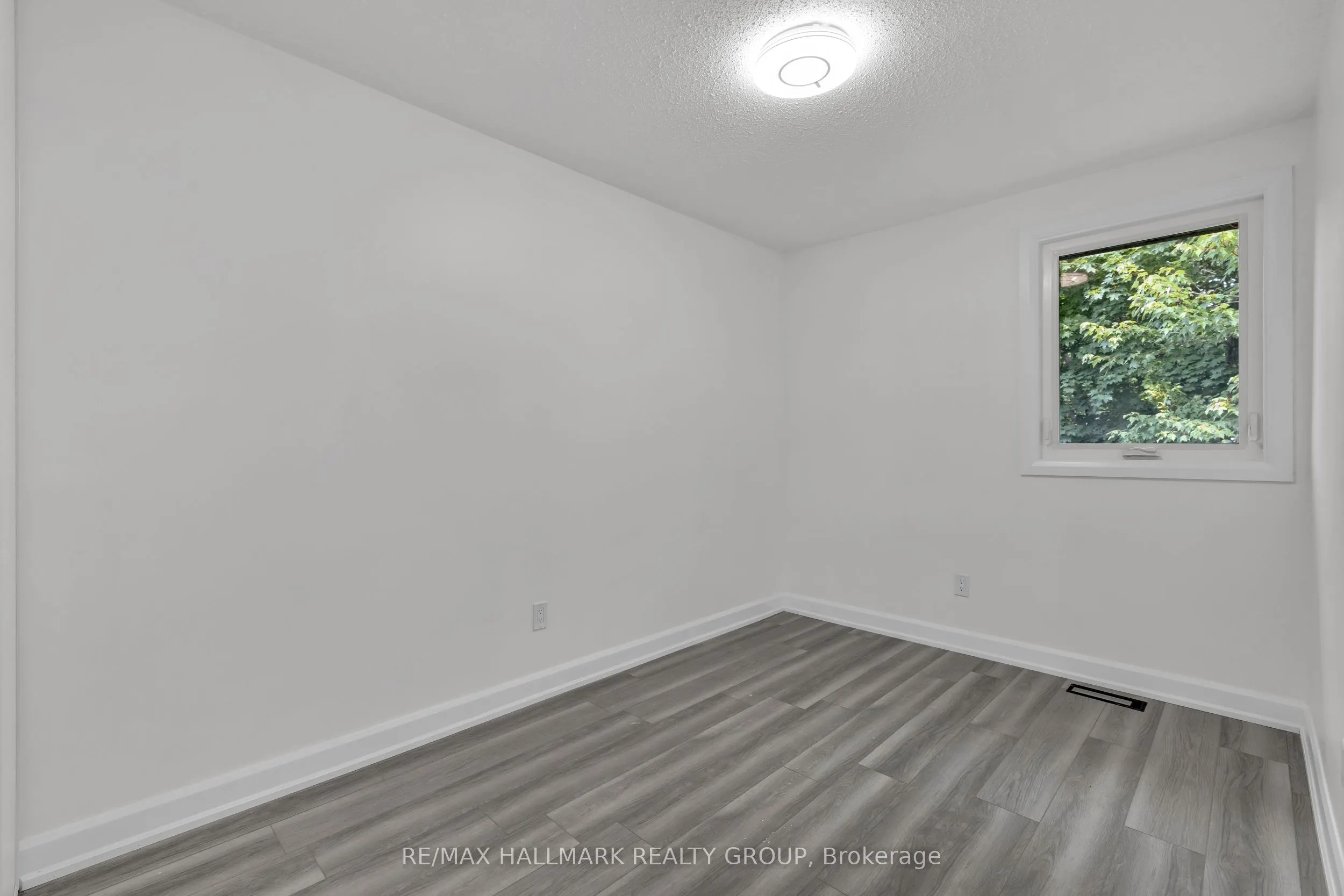 213 BOOTH Street