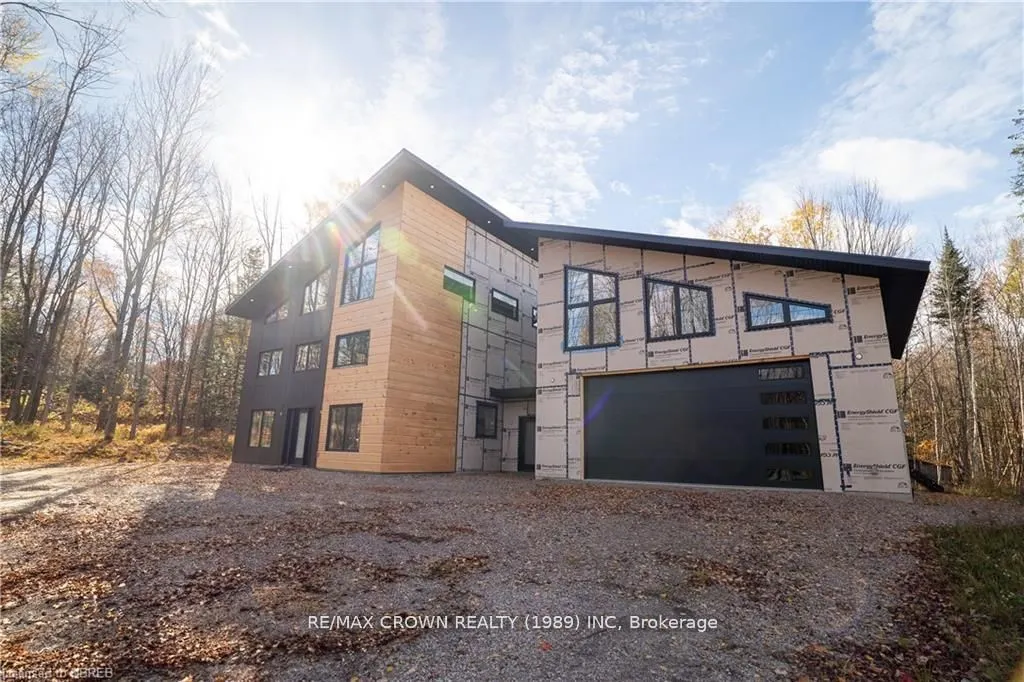 24 Sun Valley Way