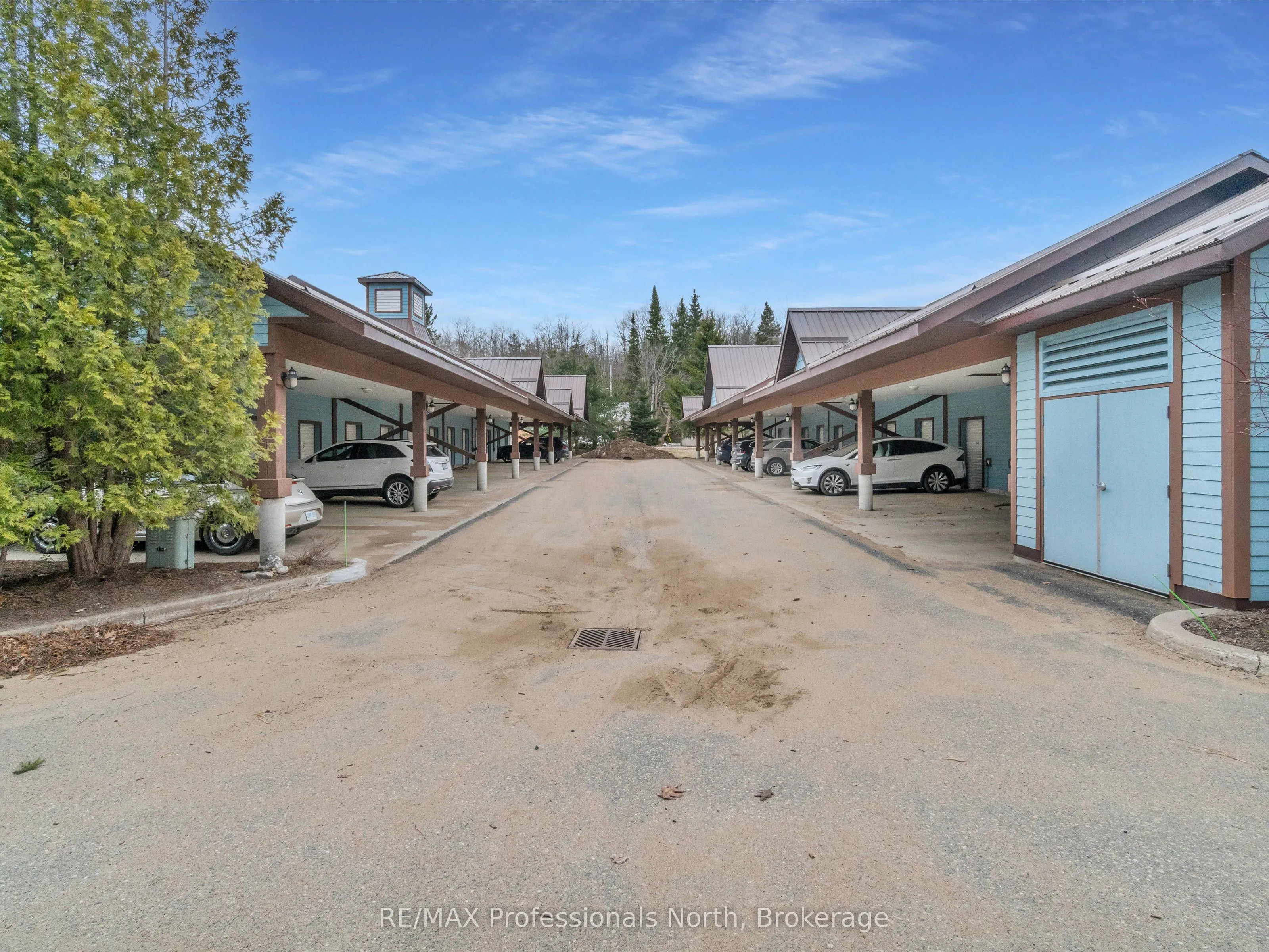 130 STEAMSHIP BAY Road, #305