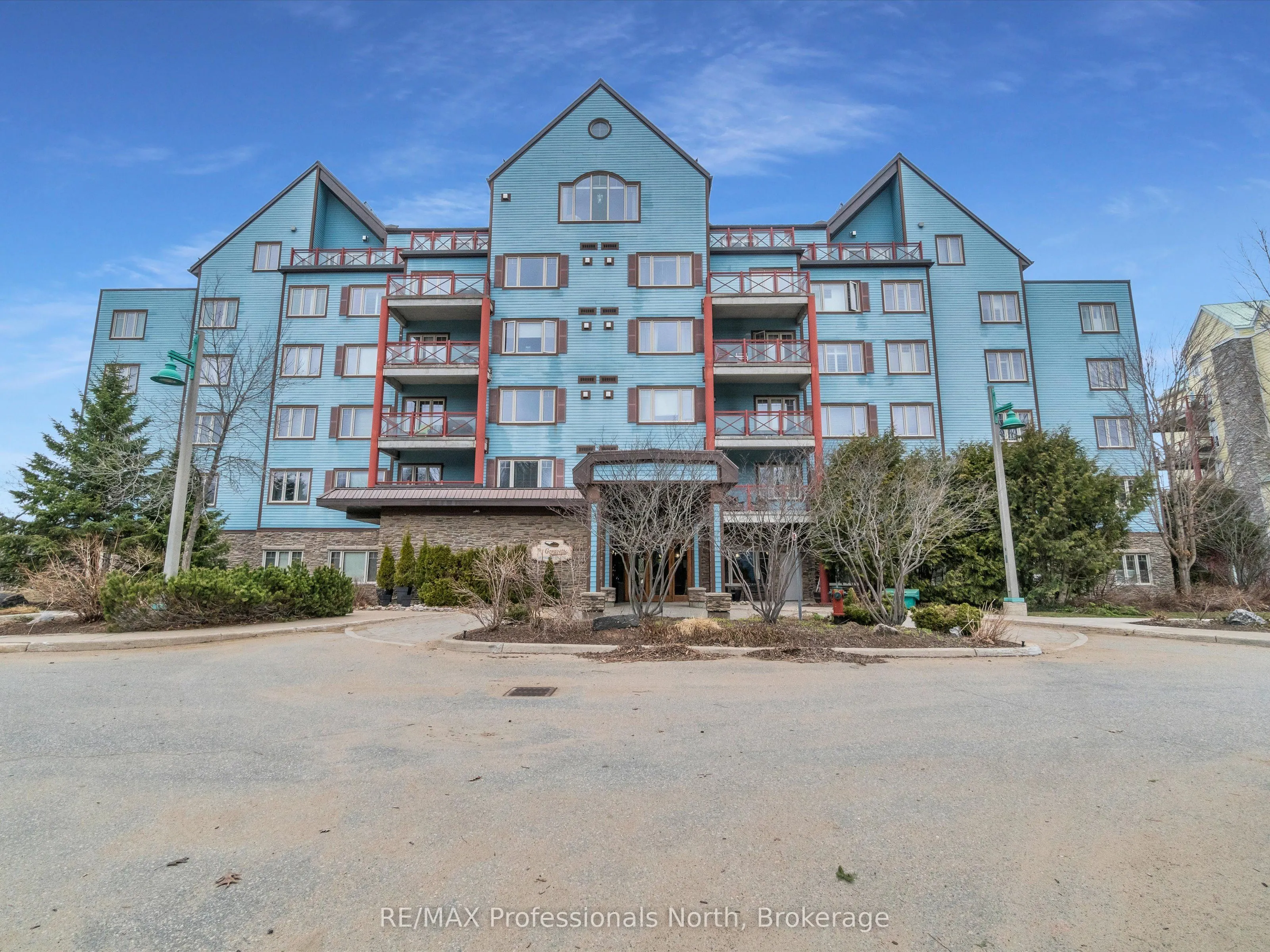 130 STEAMSHIP BAY Road, #305