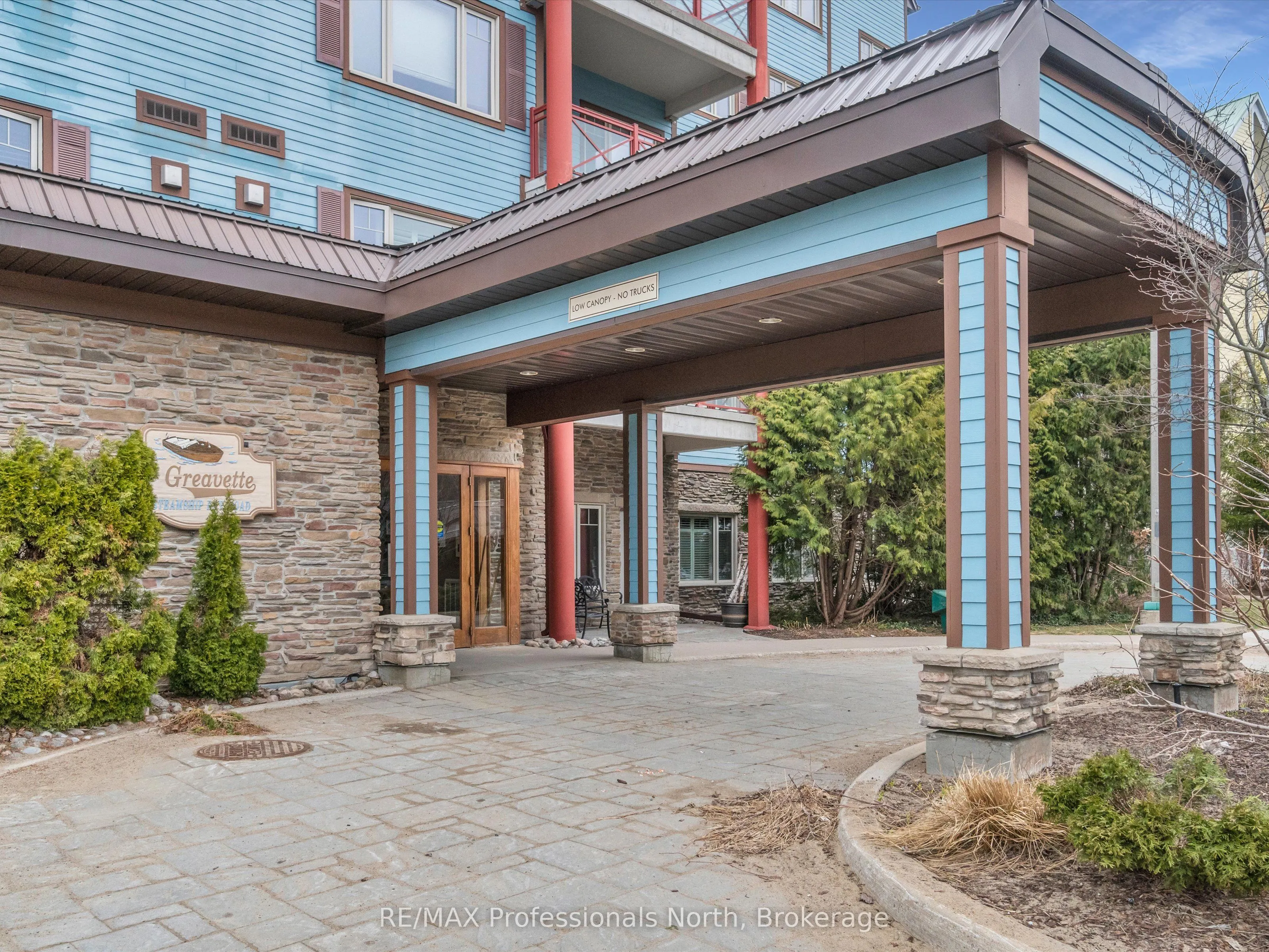 130 STEAMSHIP BAY Road, #305