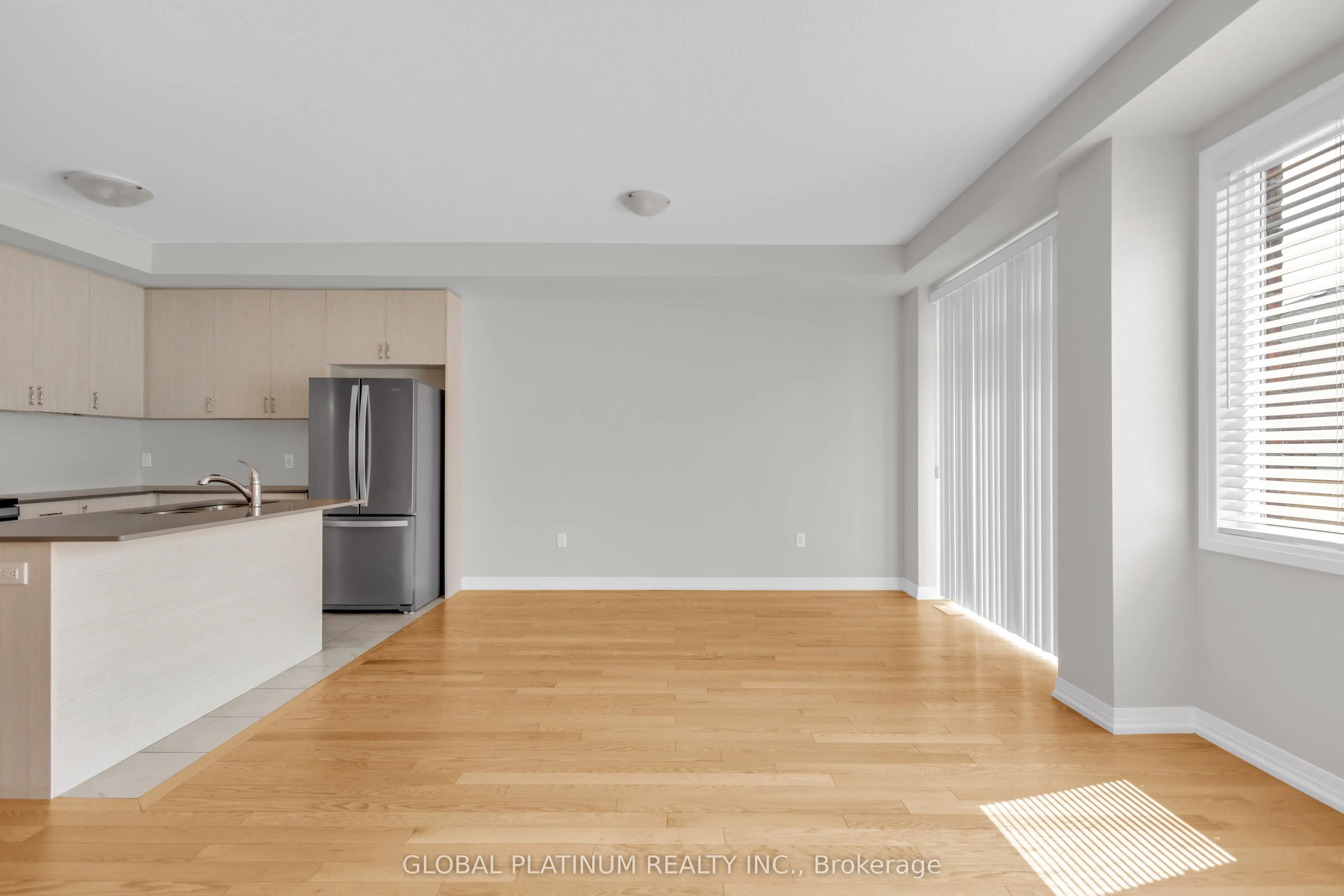 15 Blacklock Street, #17
