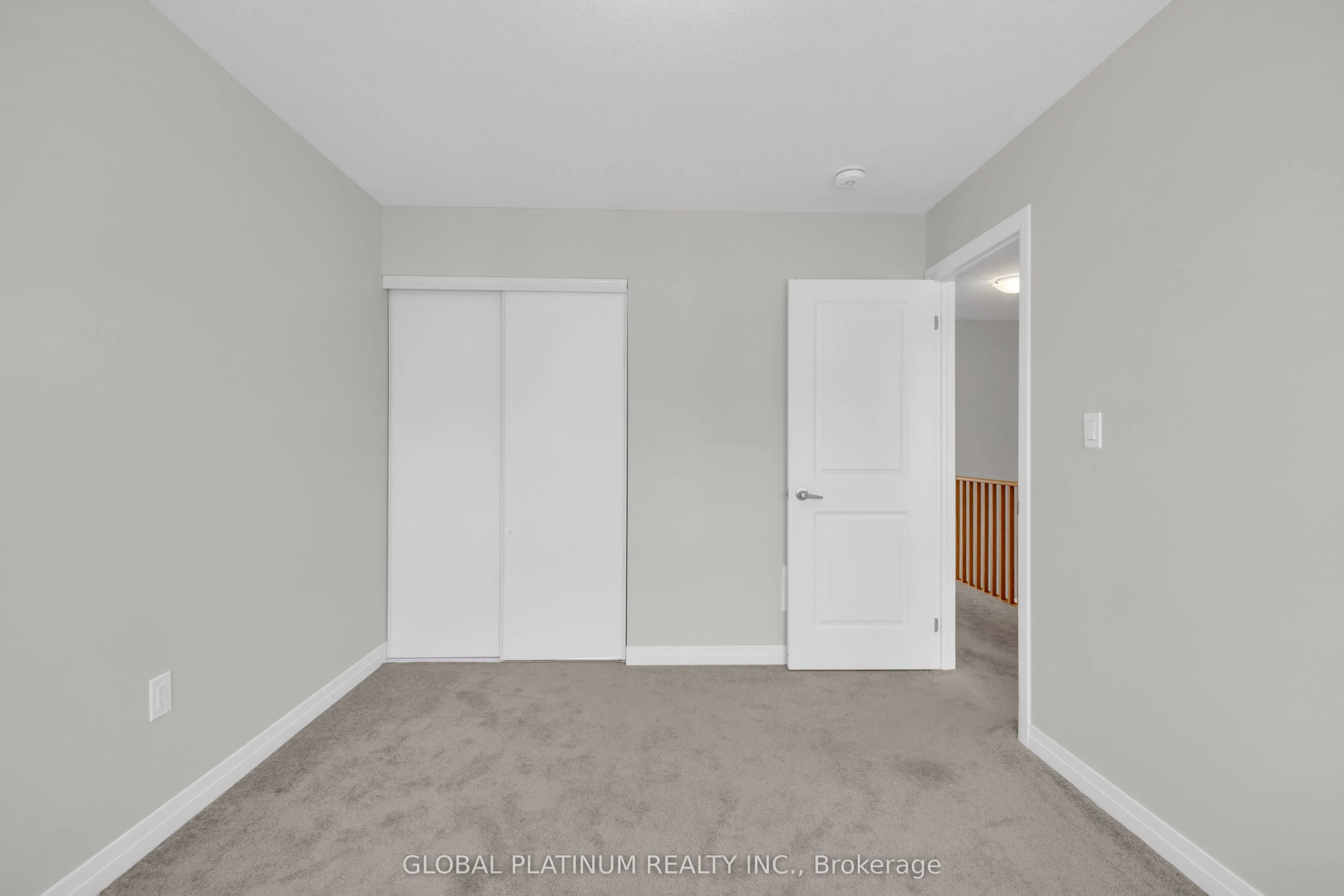 15 Blacklock Street, #17