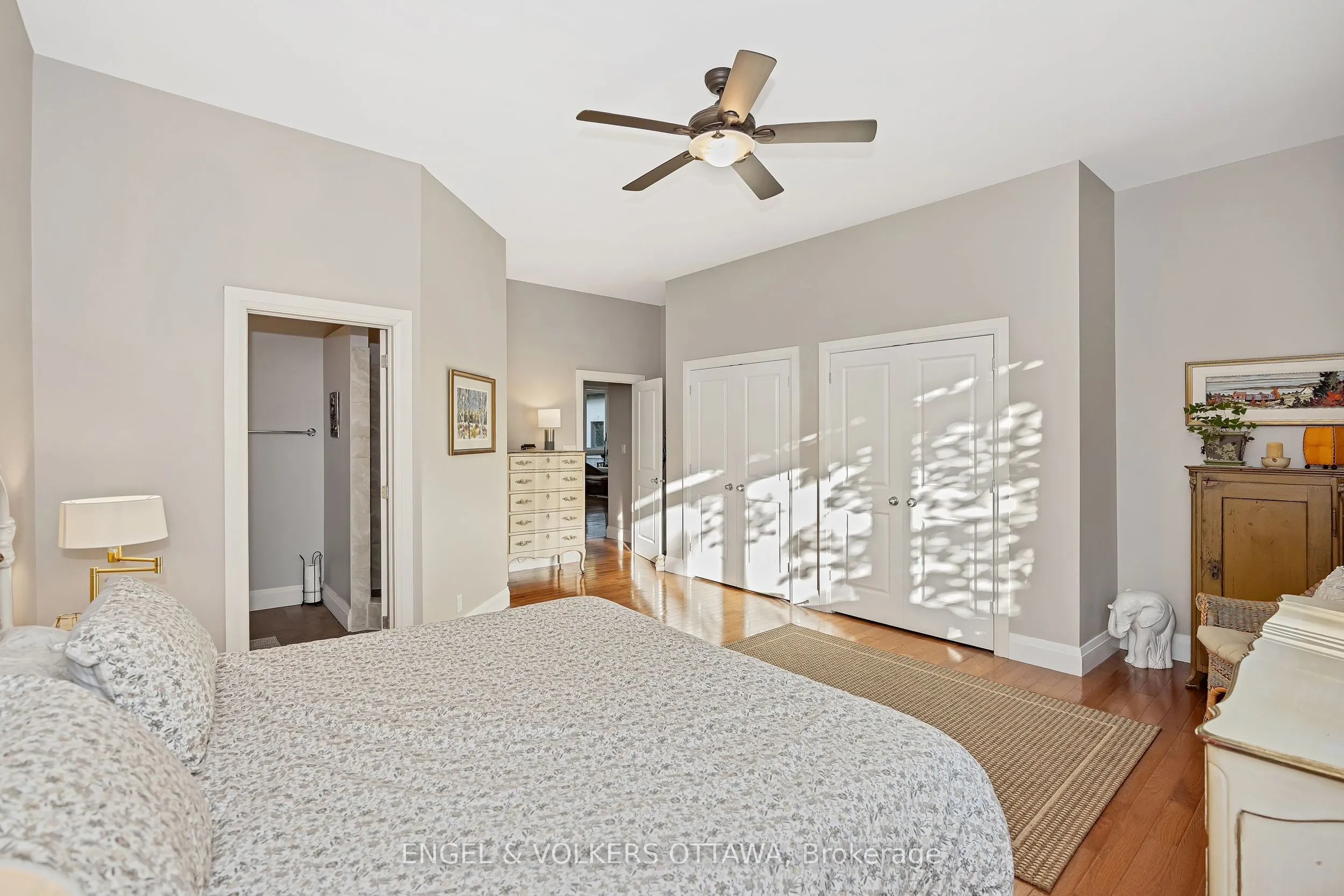 1836 Whitemarsh Crescent
