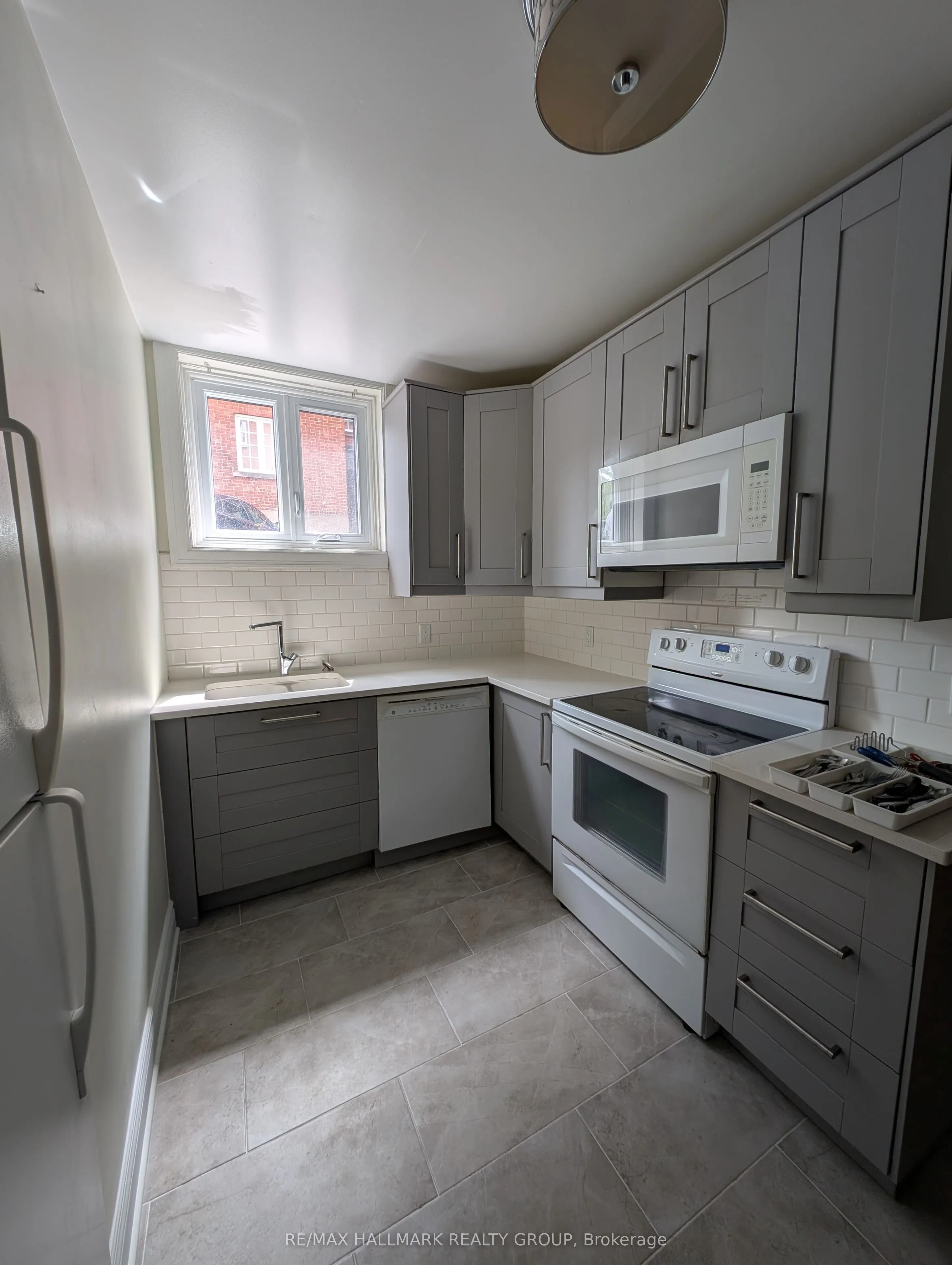 180 Augusta Street, #1A