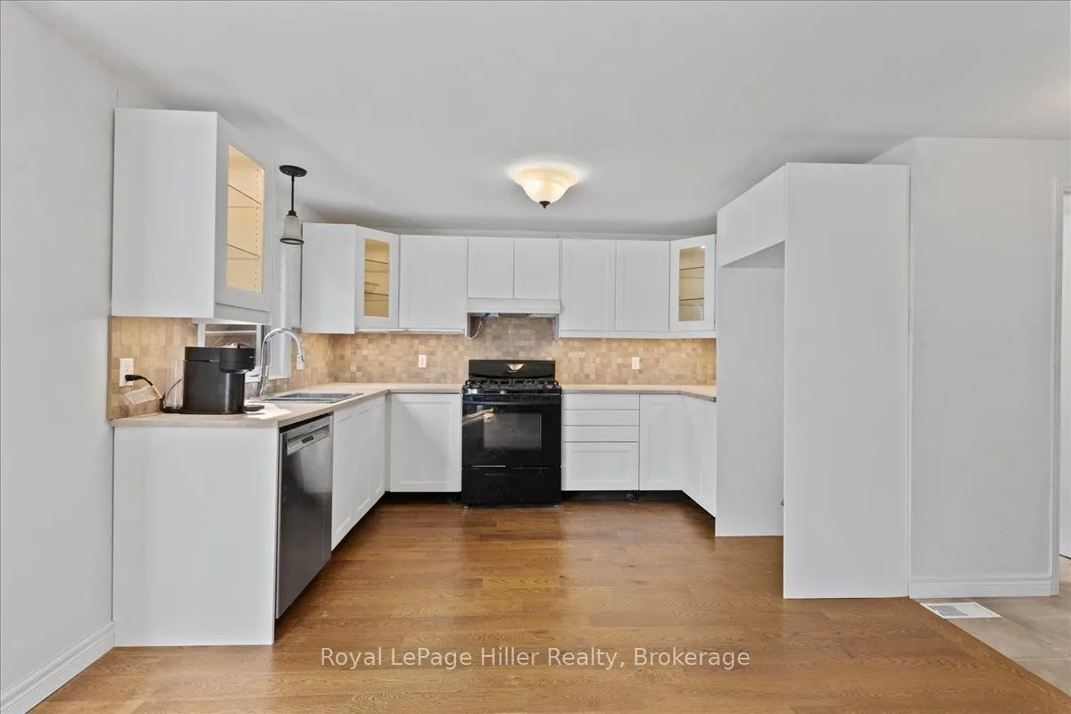 240 Dartmoor Crescent