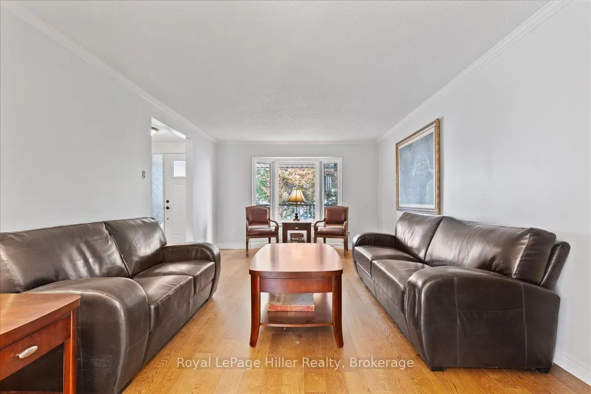 240 Dartmoor Crescent