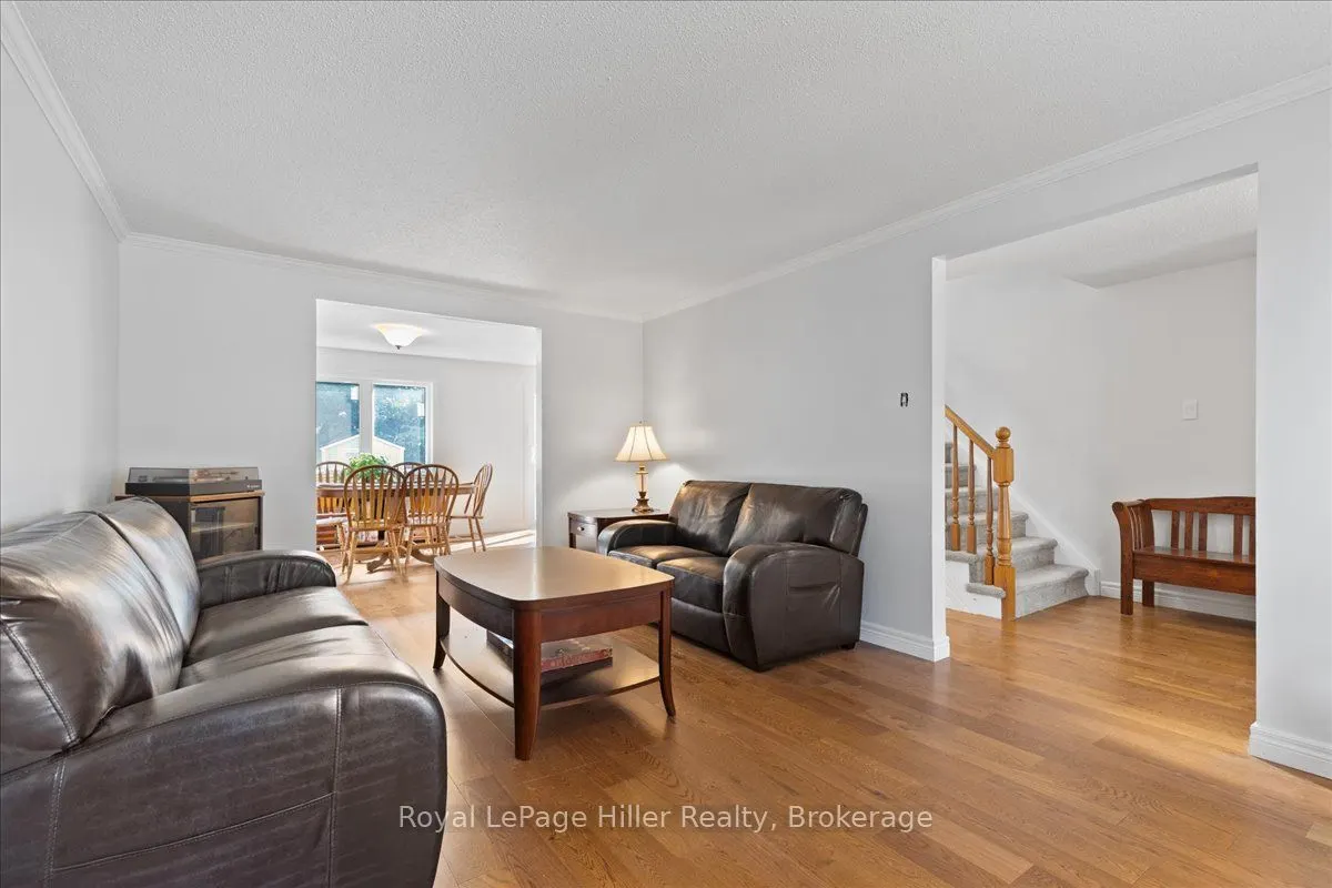 240 Dartmoor Crescent