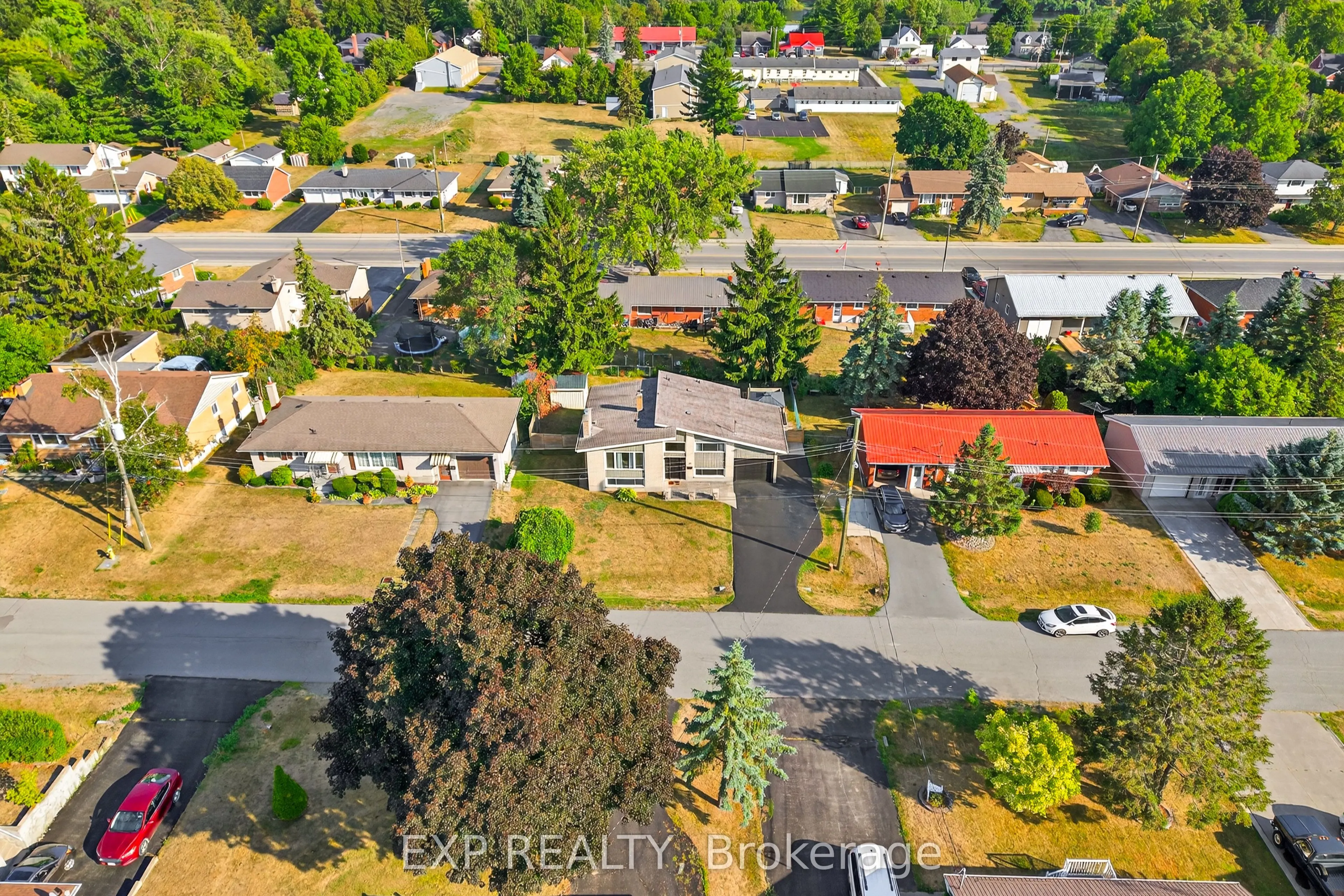 12 Sunset Crescent