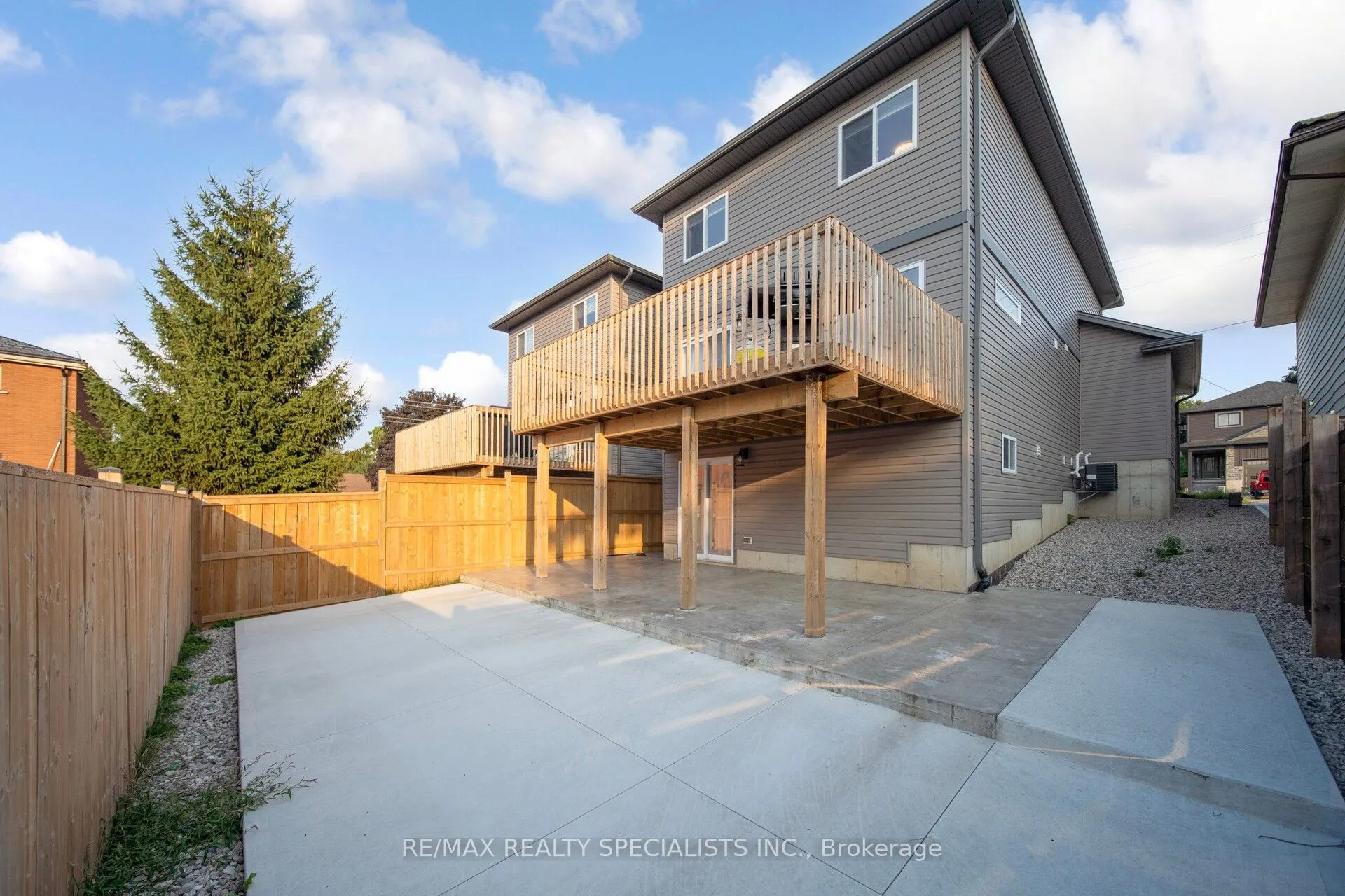 457 Spencer Street