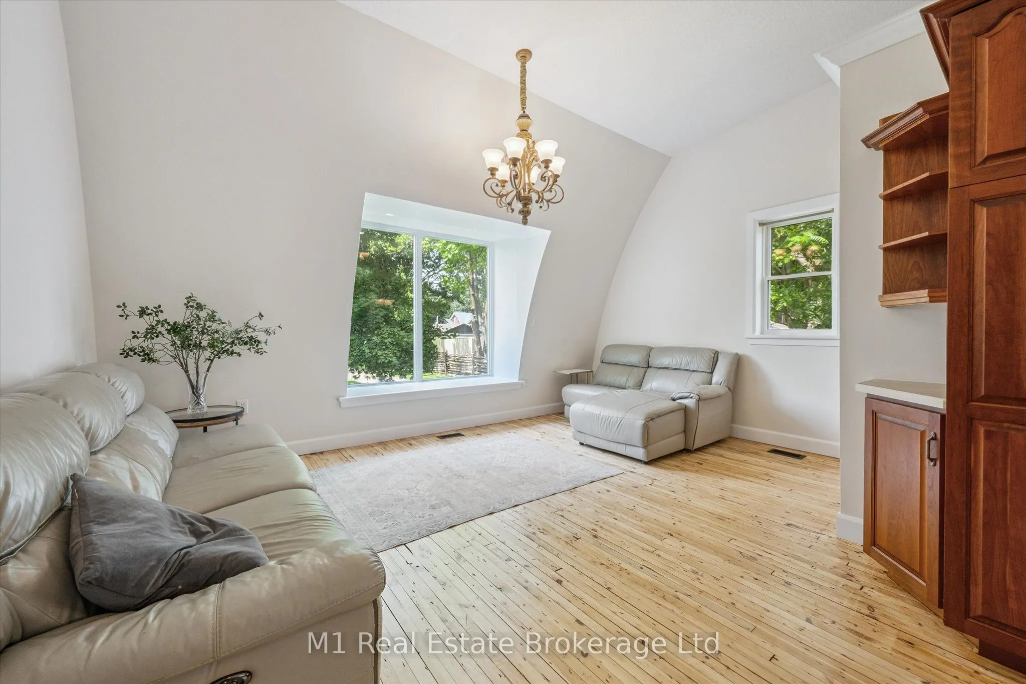 128 Wellington Road 7 Road