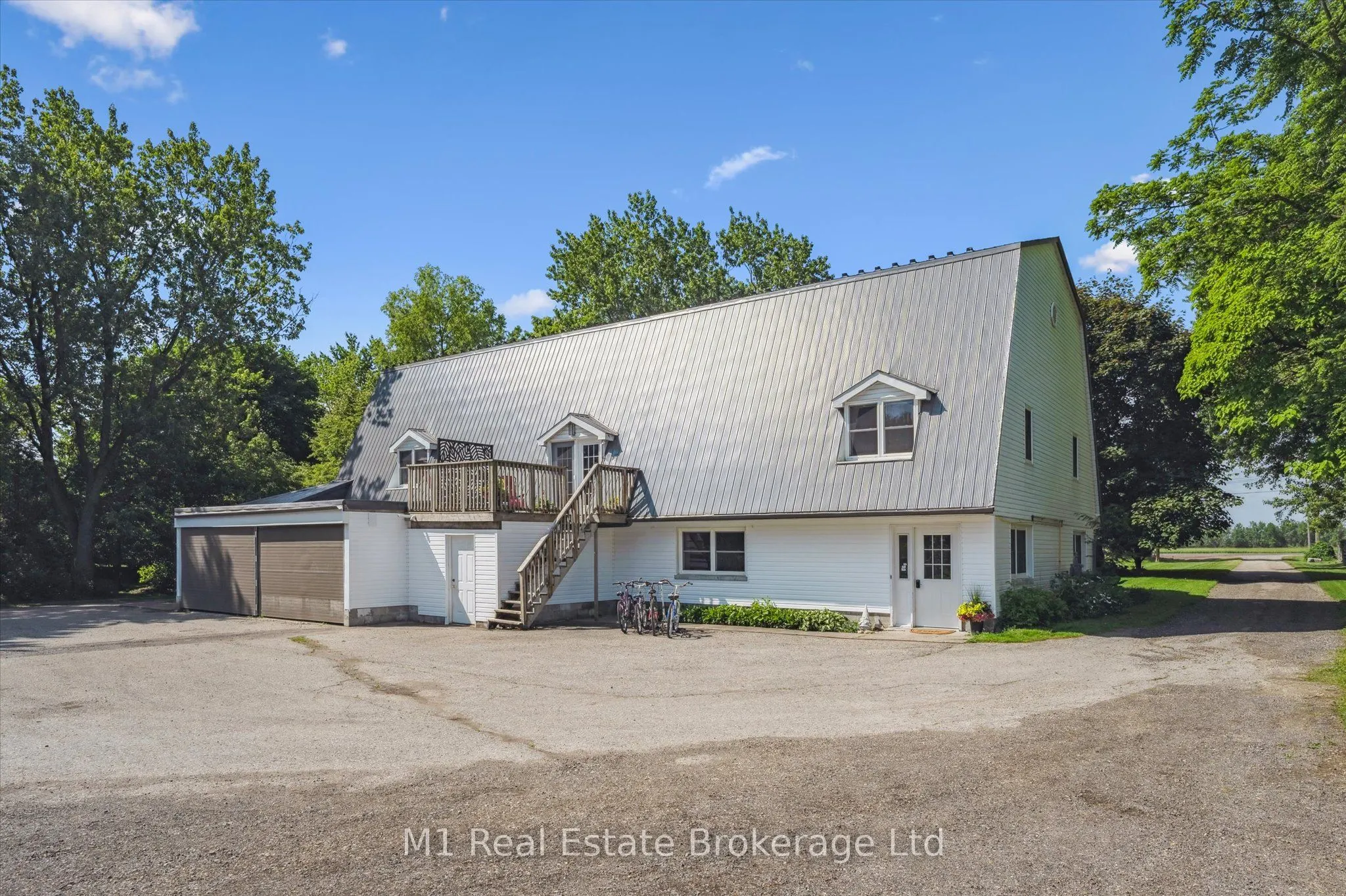 128 Wellington Road 7 Road