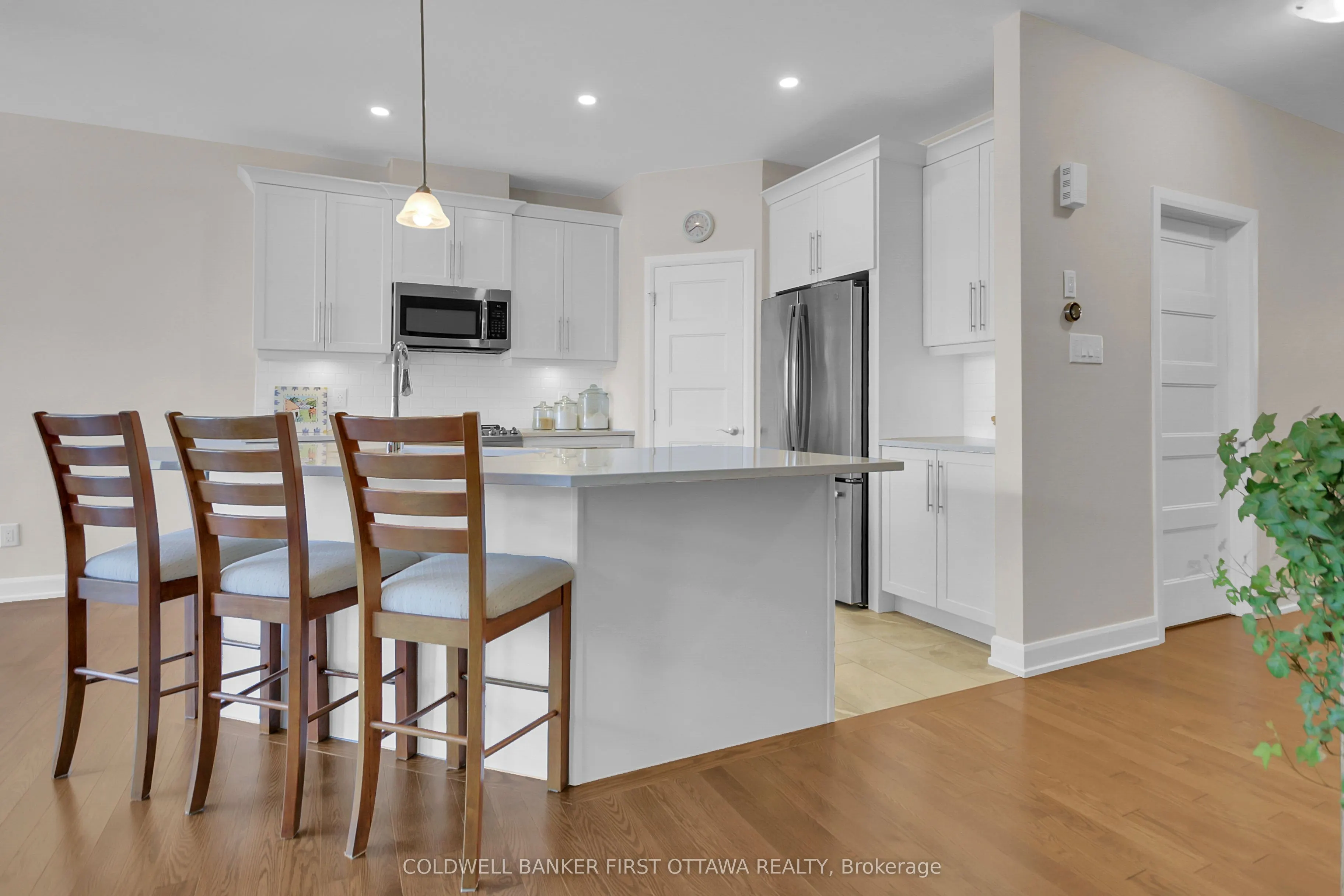893 Artemis Circle